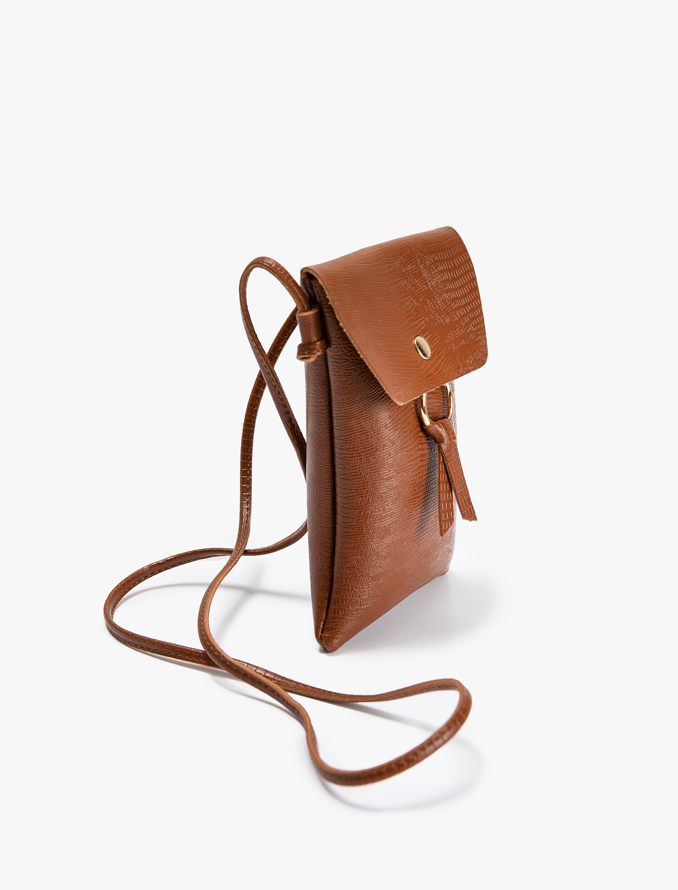  Kadın Cüzdan Çanta Askılı Metal Aksesuarlı Püskül Detaylı