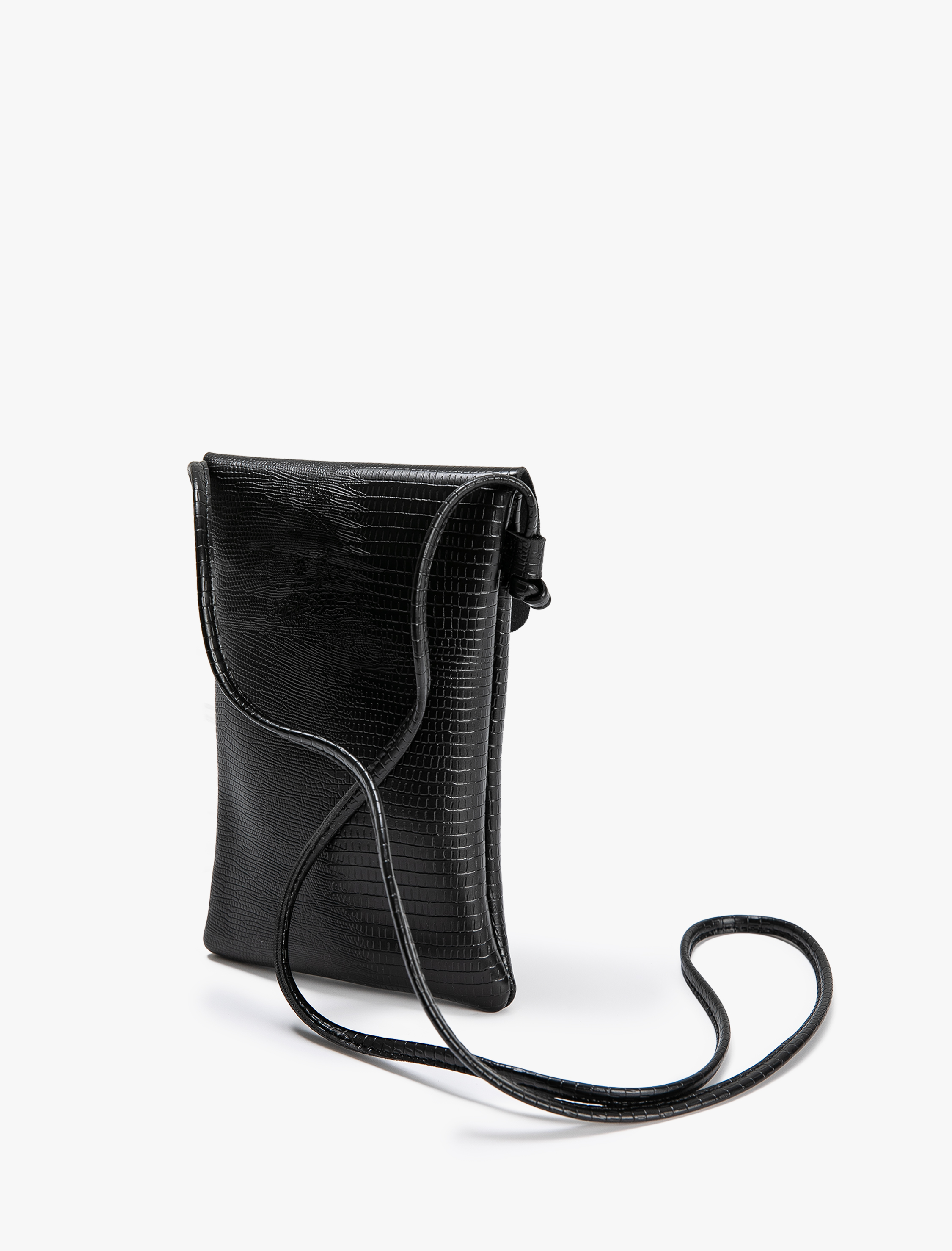  Kadın Cüzdan Çanta Askılı Metal Aksesuarlı Püskül Detaylı