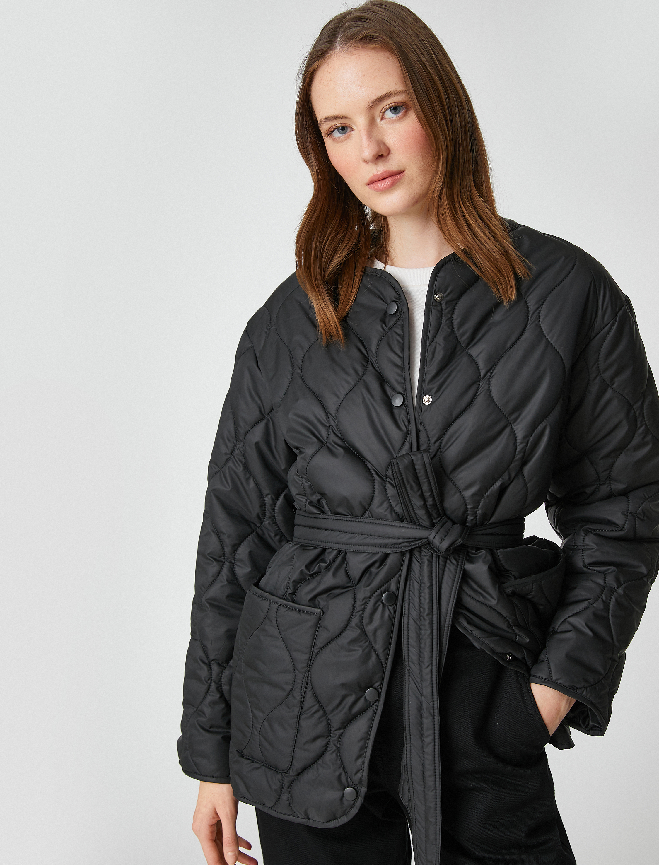   Kapitone Mont Kuşaklı