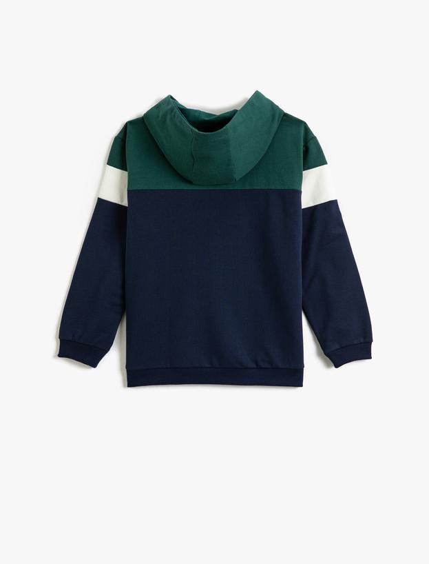  Erkek Çocuk Kapşonlu Sweatshirt Renk Bloklu Baskılı Kanguru Cepli