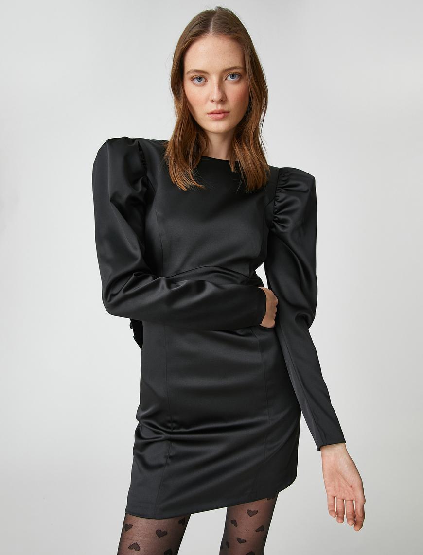  Rachel Araz X Koton - Sırtı Açık Fiyonk Detaylı Saten Mini Abiye Elbise
