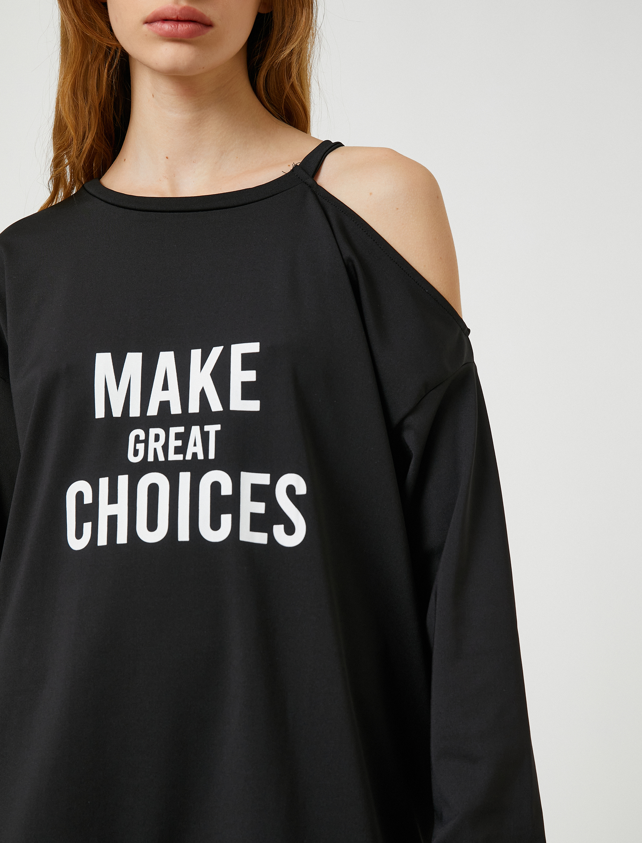   Oversize Spor Sweatshirt Baskılı Pencere Detaylı