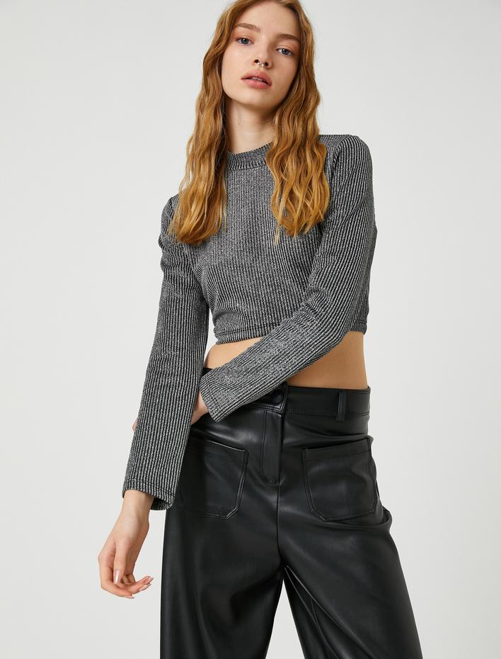  Crop Tişört Uzun Kollu Simli Arkası Fermuarlı Dik Yaka