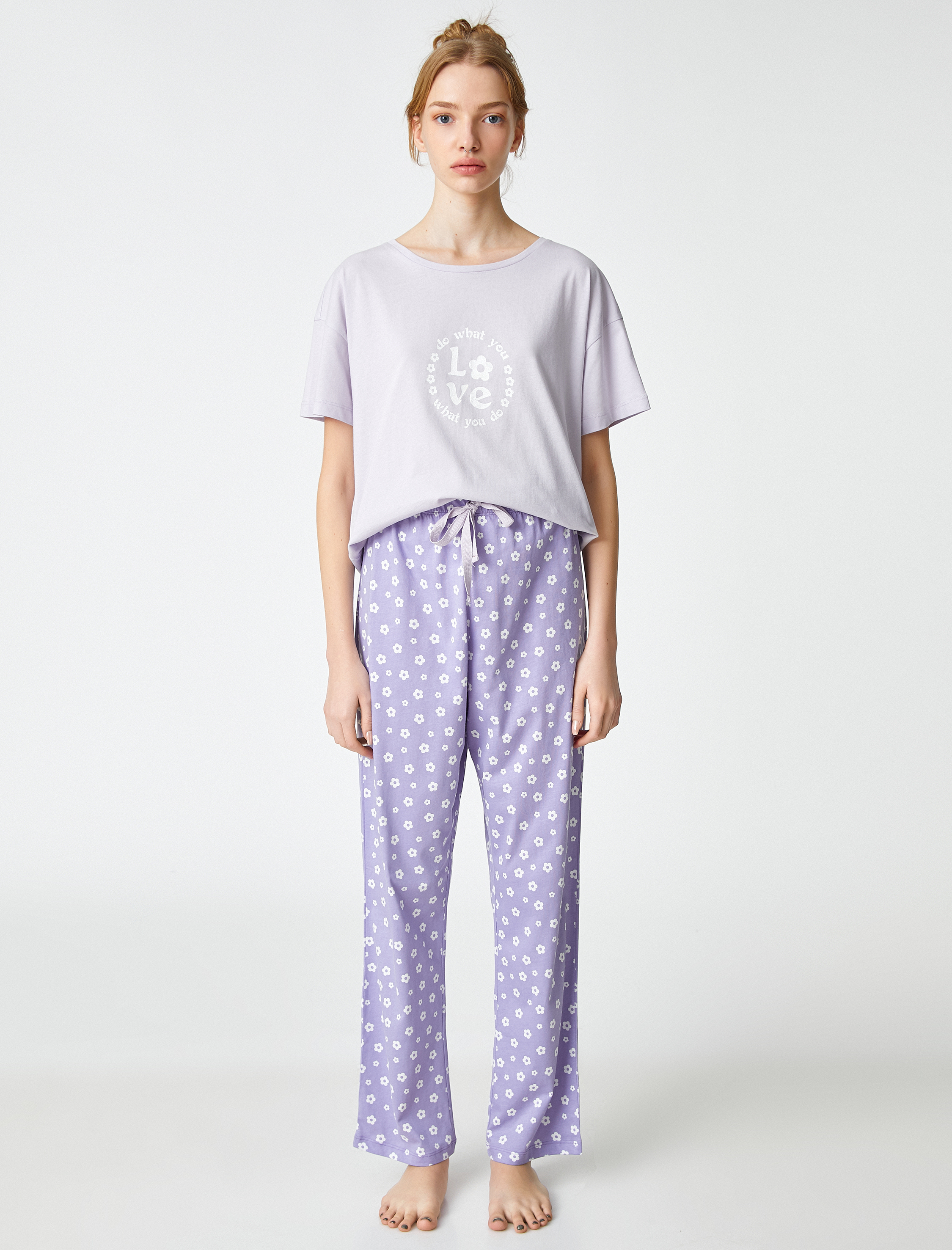   Pamuklu Pijama Takımı Kısa Kollu Baskılı Çiçekli Bisiklet Yaka