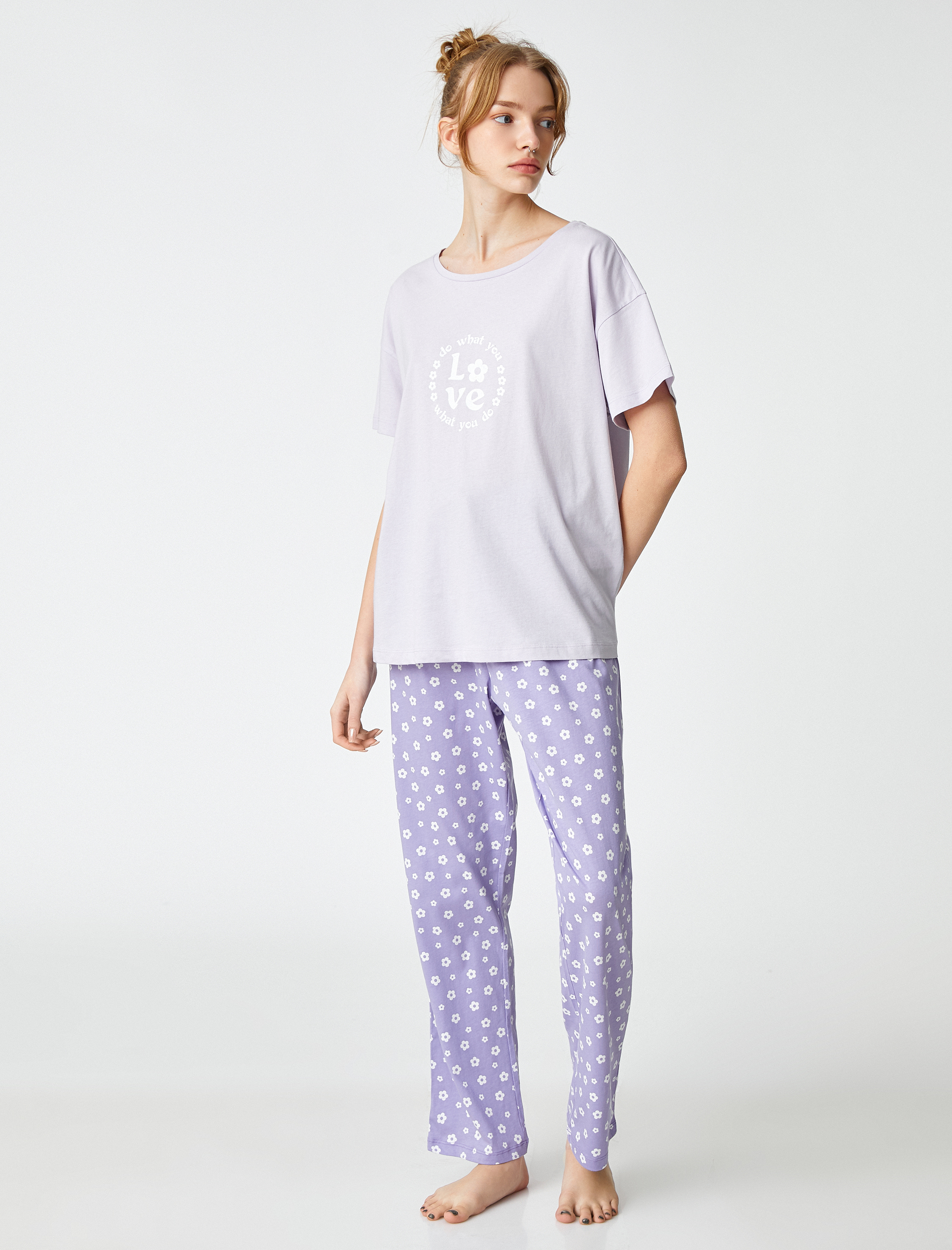   Pamuklu Pijama Takımı Kısa Kollu Baskılı Çiçekli Bisiklet Yaka