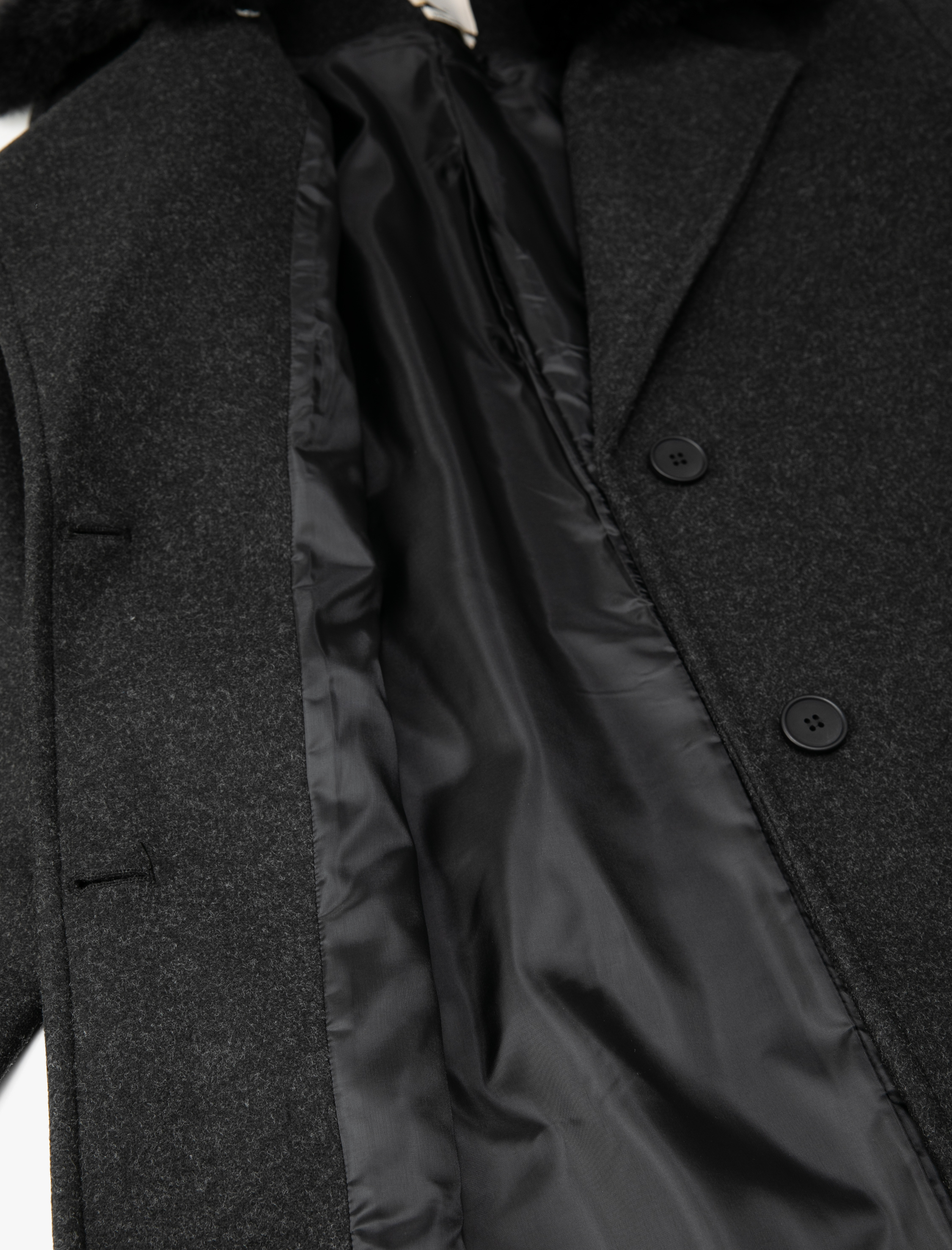   Oversize Yünlü Kaşe Kaban Yakası Çıkarılabilir Peluş Detaylı