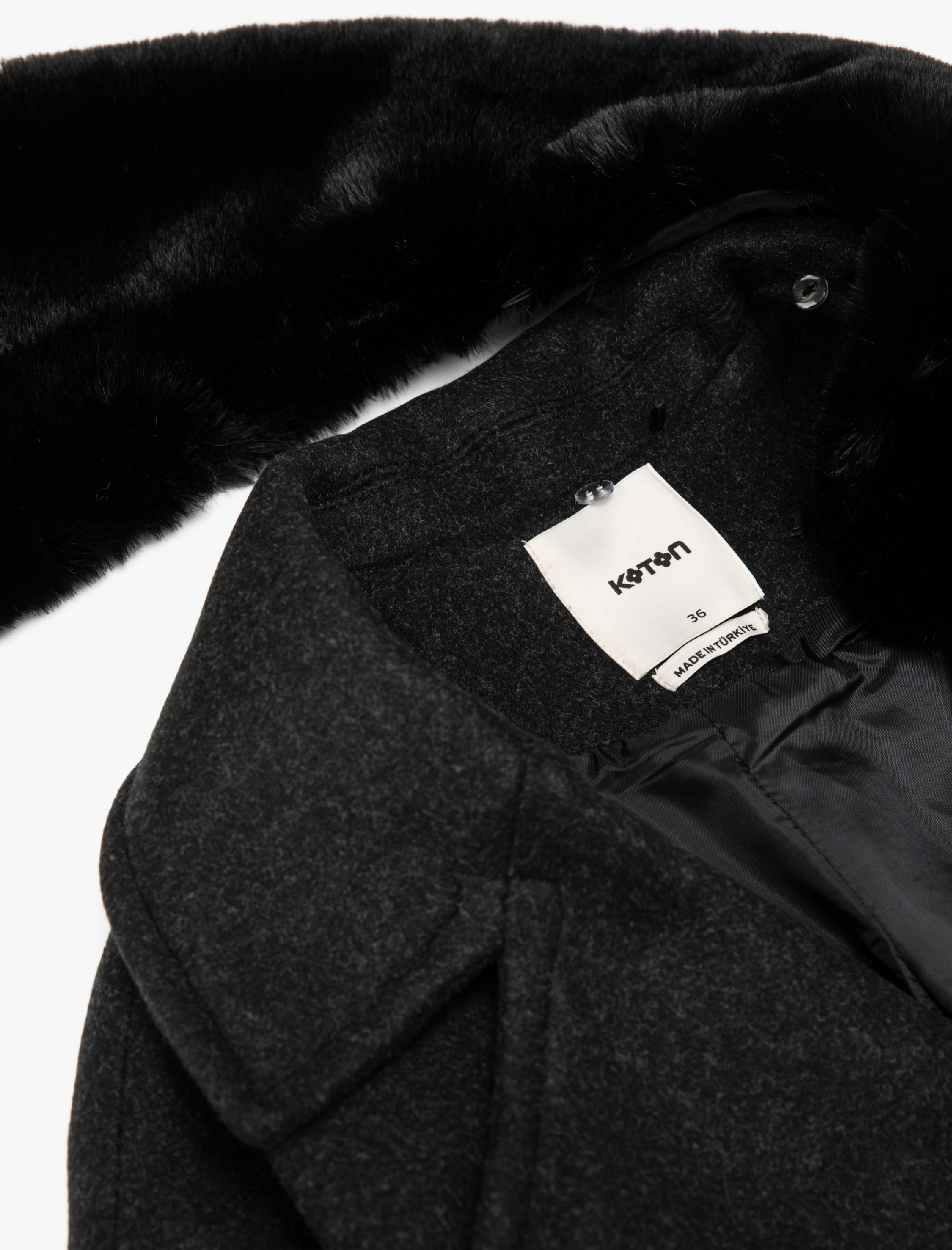   Oversize Yünlü Kaşe Kaban Yakası Çıkarılabilir Peluş Detaylı