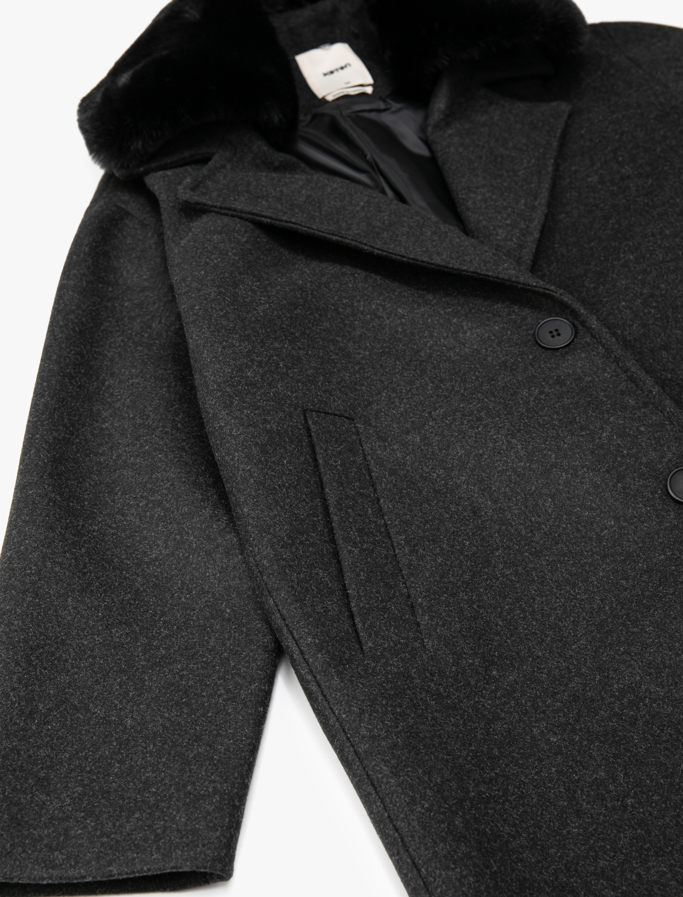   Oversize Yünlü Kaşe Kaban Yakası Çıkarılabilir Peluş Detaylı