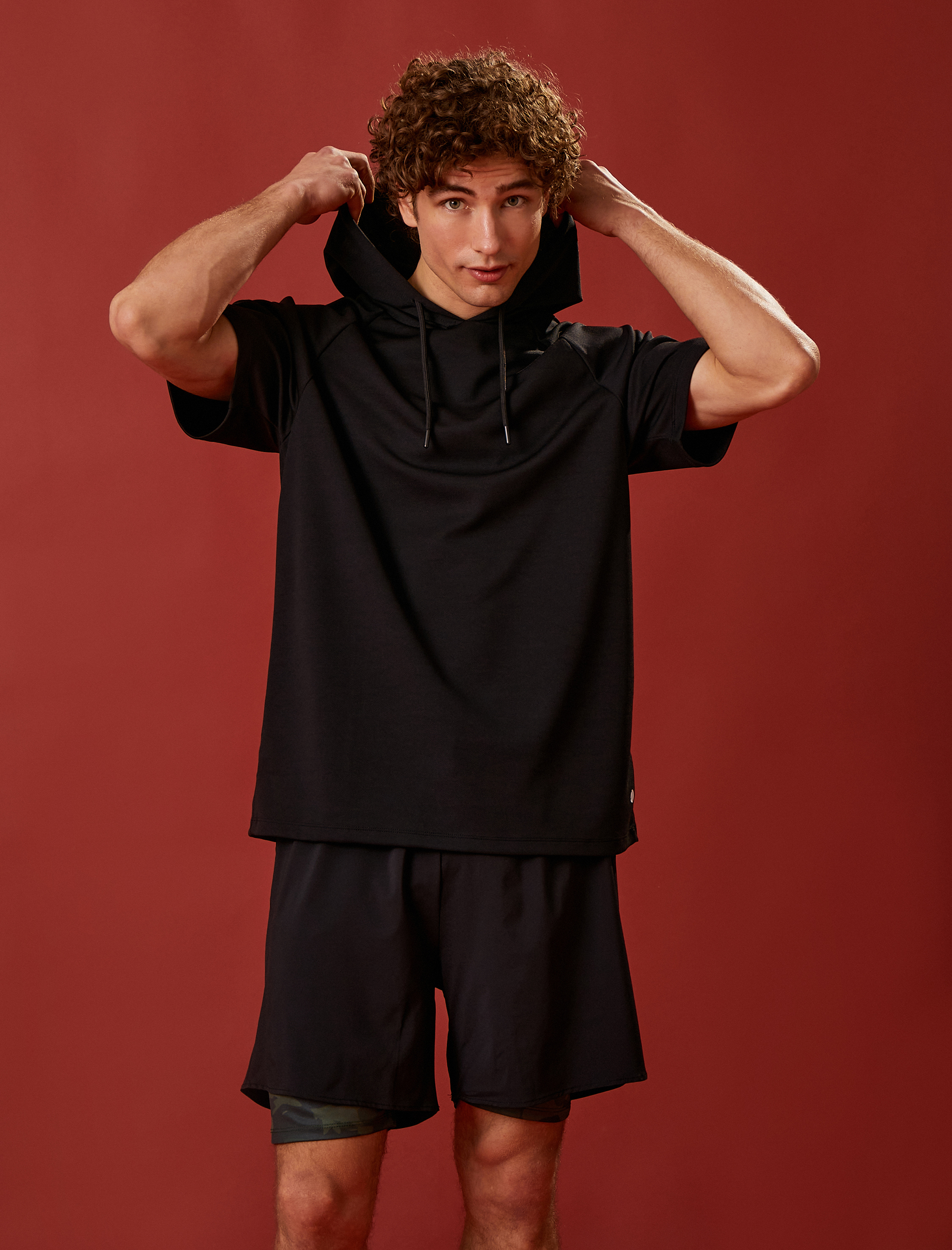   Kapşonlu Spor Tişört