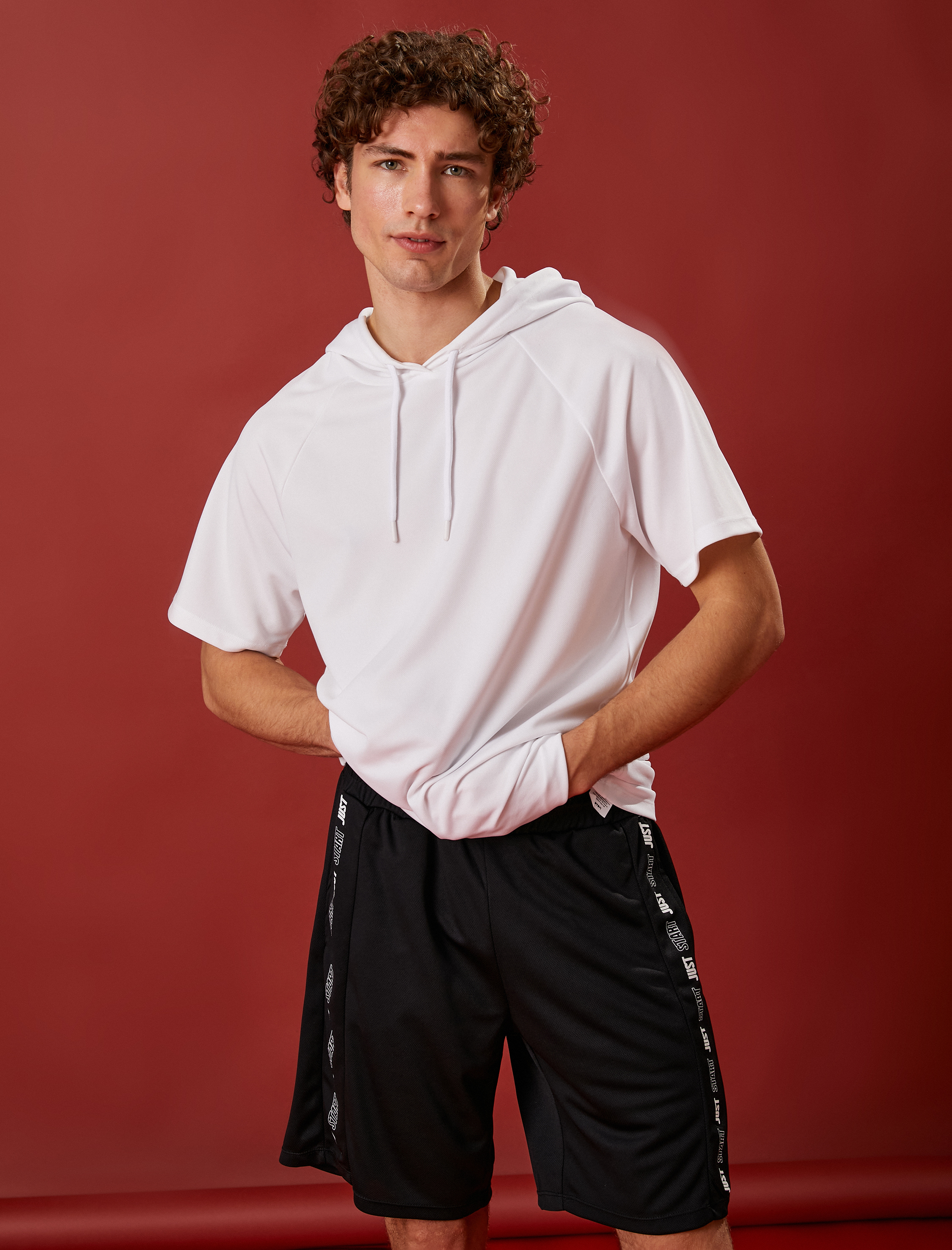   Kapşonlu Spor Tişört