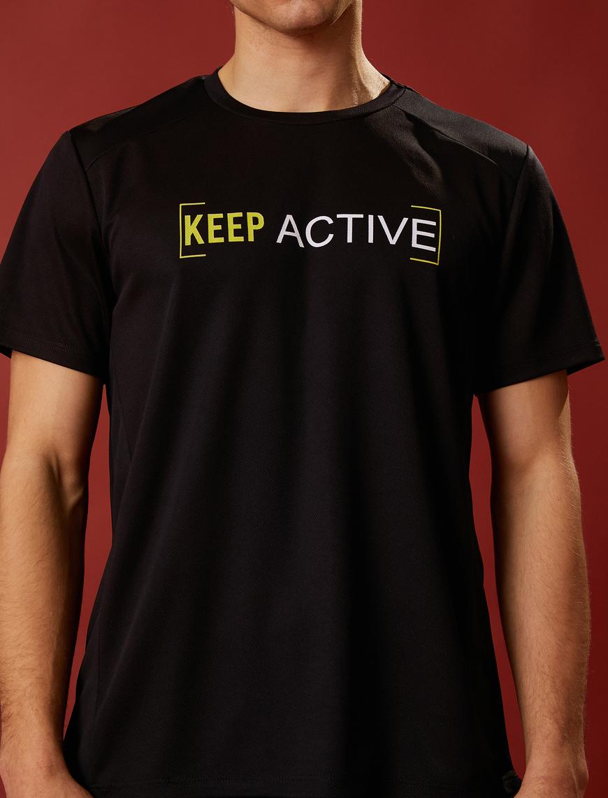   Slogan Detaylı Spor Tişört