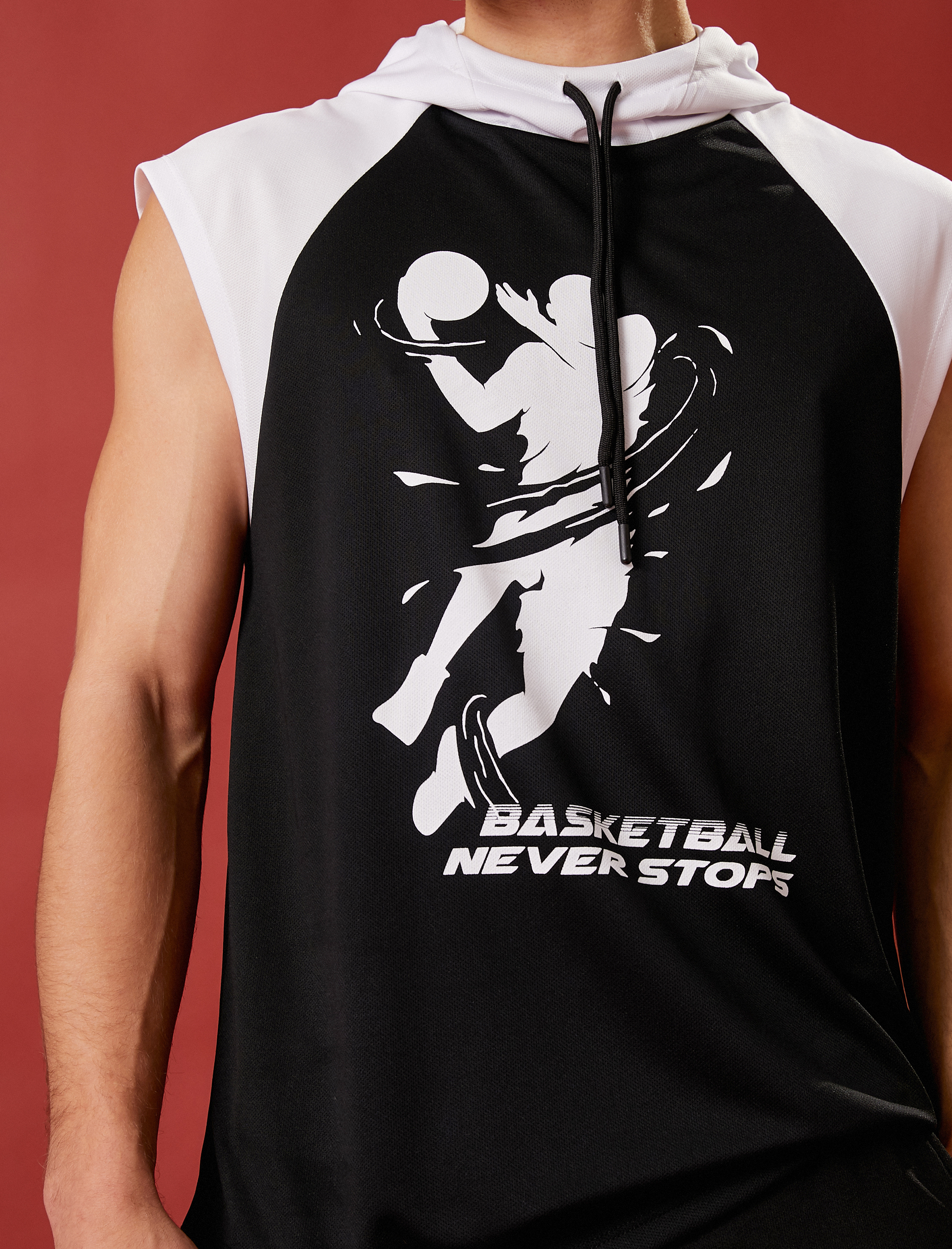   Kapşonlu Spor Tişört Kolsuz Basketbol Baskılı Nefes Alan Kumaş