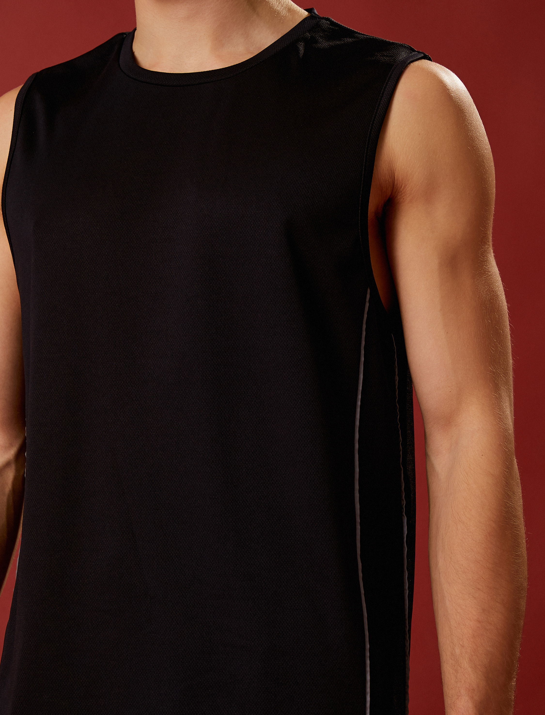   Kolsuz Sporcu Atleti Bisiklet Yaka Biyeli Nefes Alan Kumaş