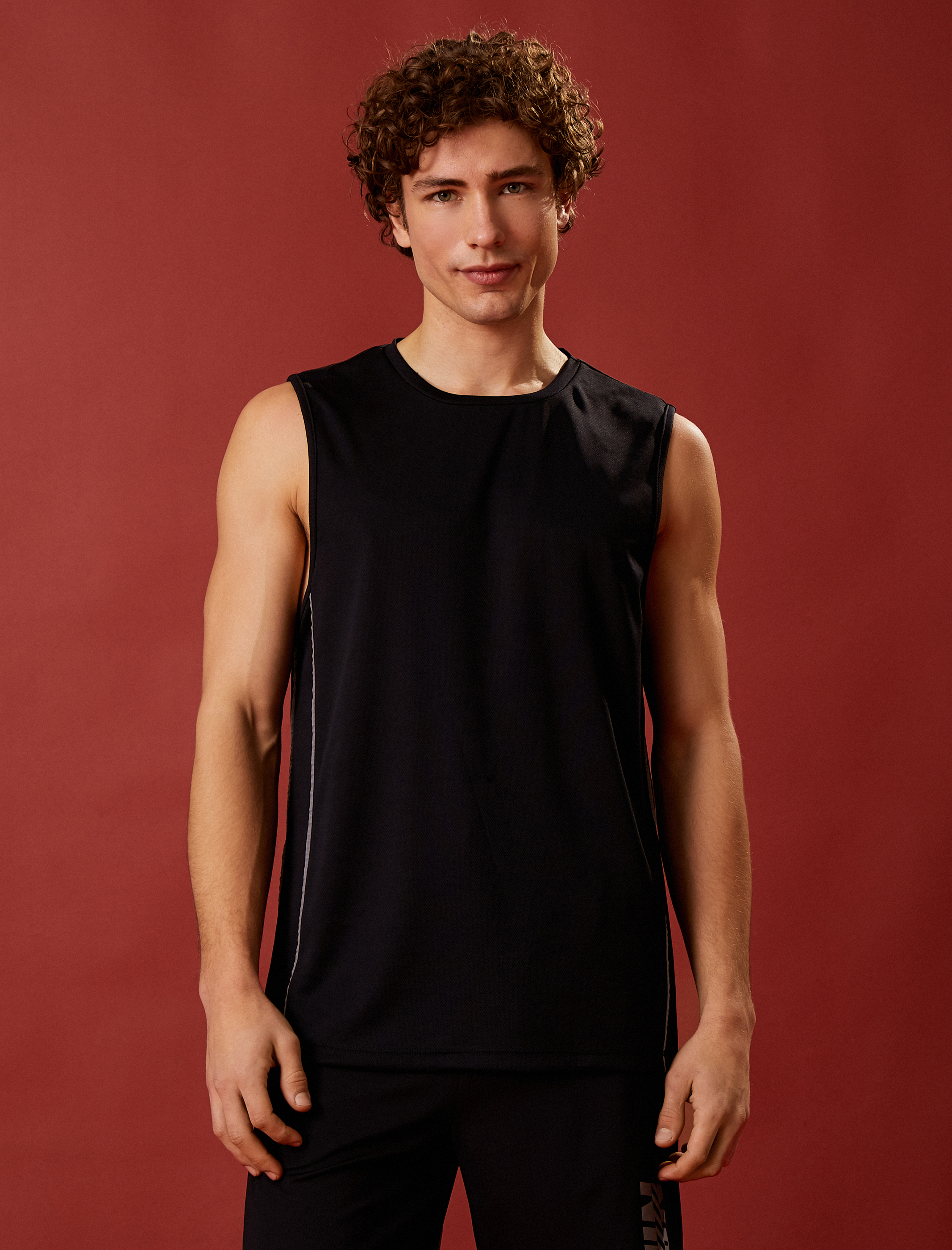   Kolsuz Sporcu Atleti Bisiklet Yaka Biyeli Nefes Alan Kumaş