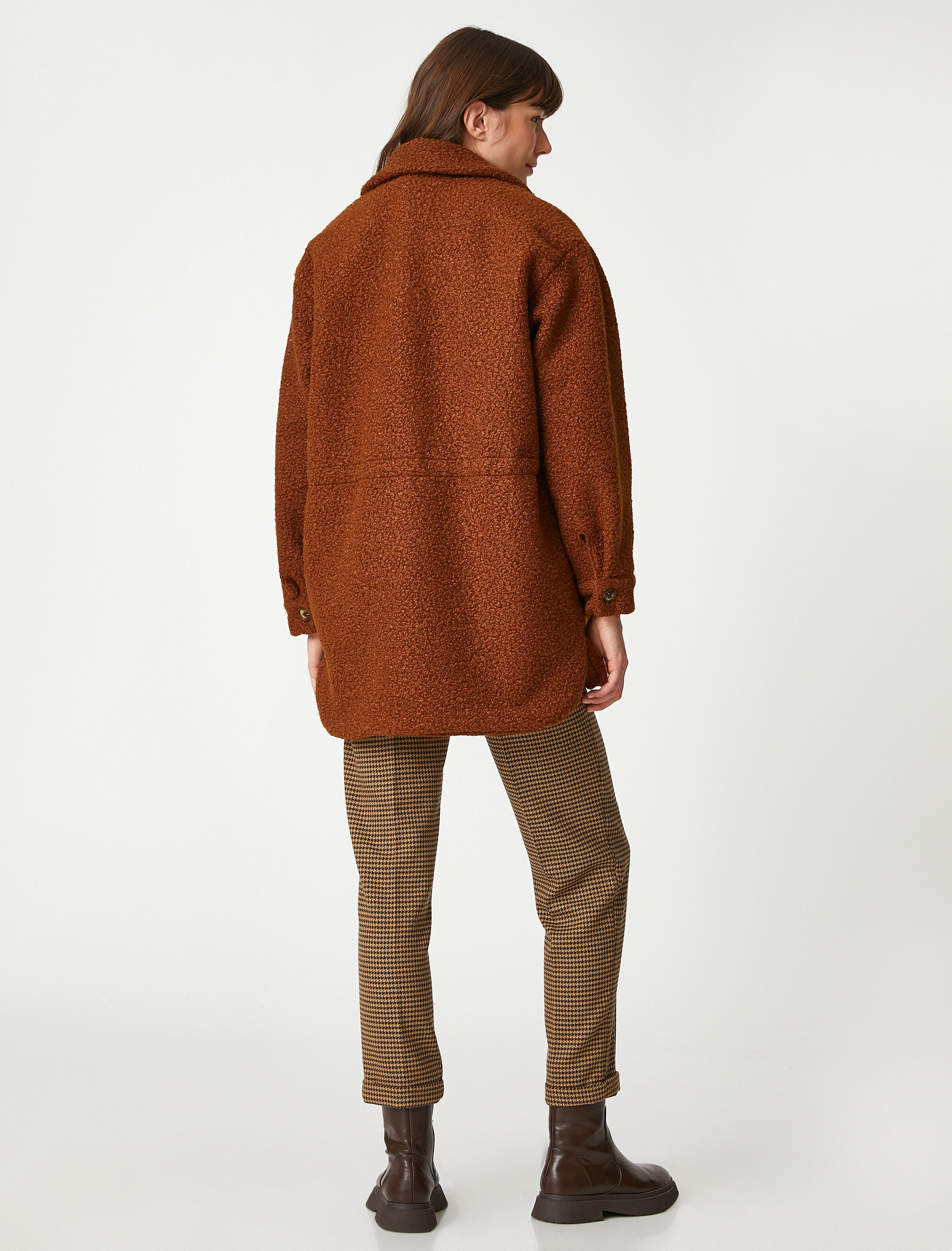   Koton X Şahika Ercümen - Oversize Cepli Düğmeli Uzun Buklet Ceket