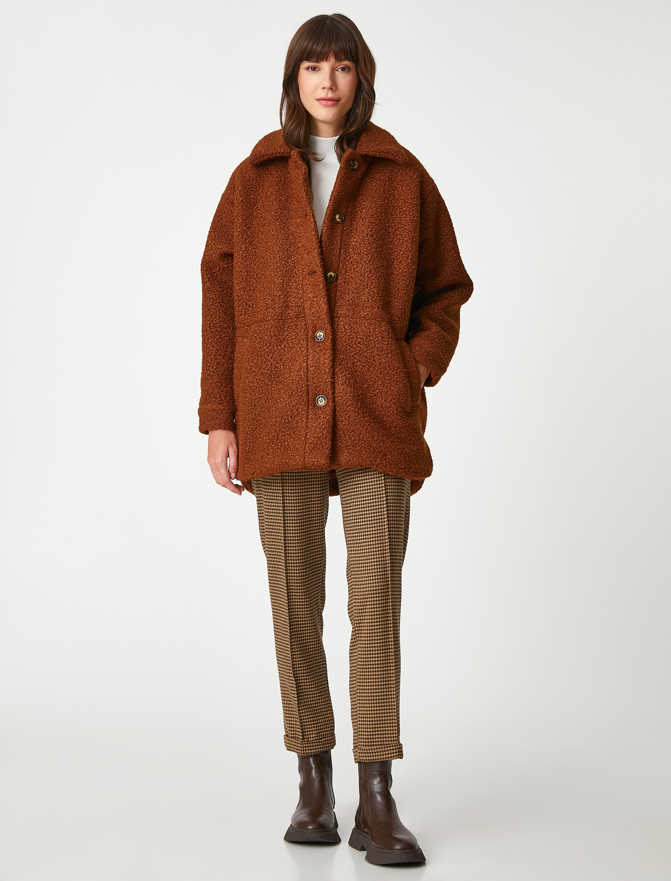   Koton X Şahika Ercümen - Oversize Cepli Düğmeli Uzun Buklet Ceket