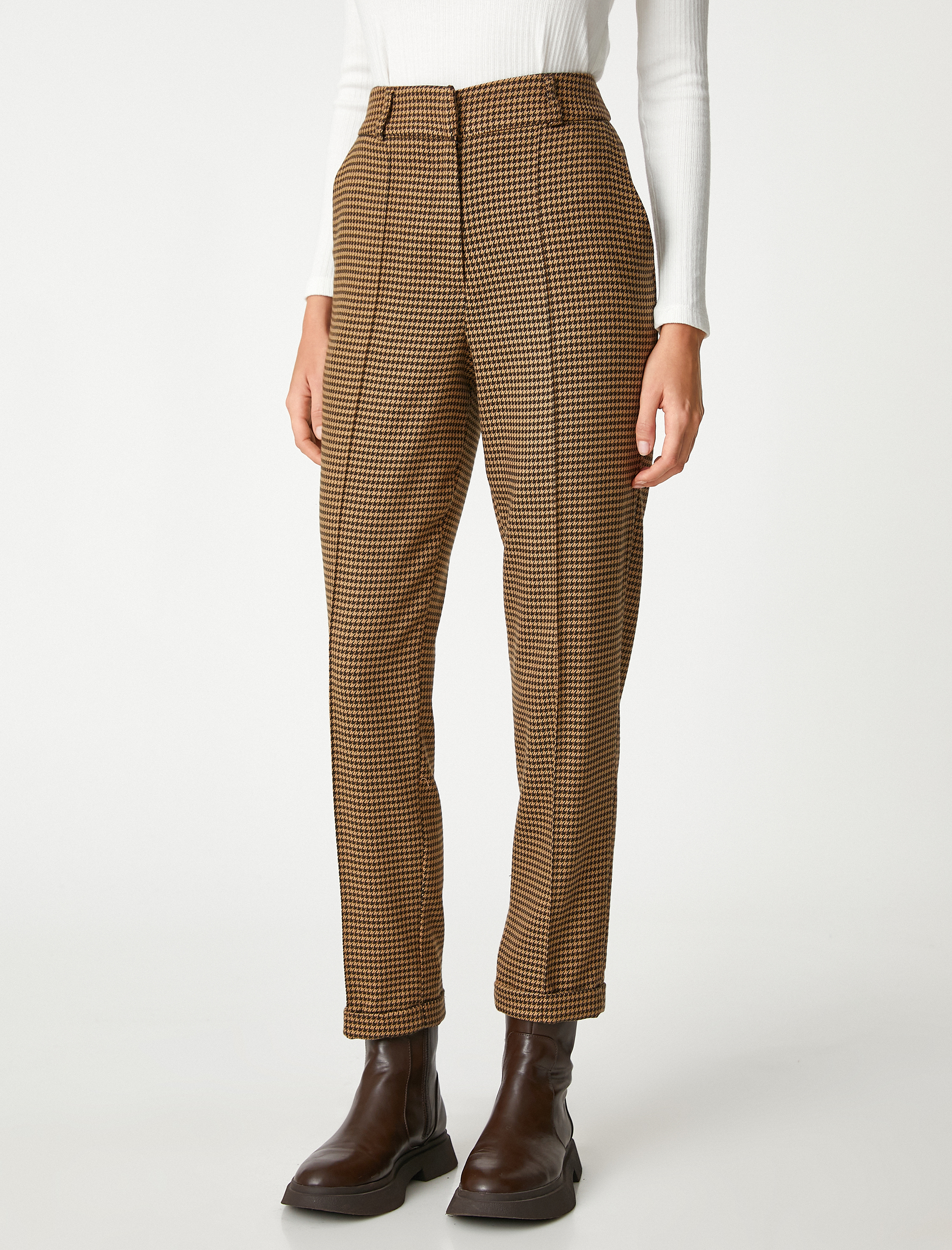   Kazayağı Desenli Havuç Pantolon Nervürlü Cepli