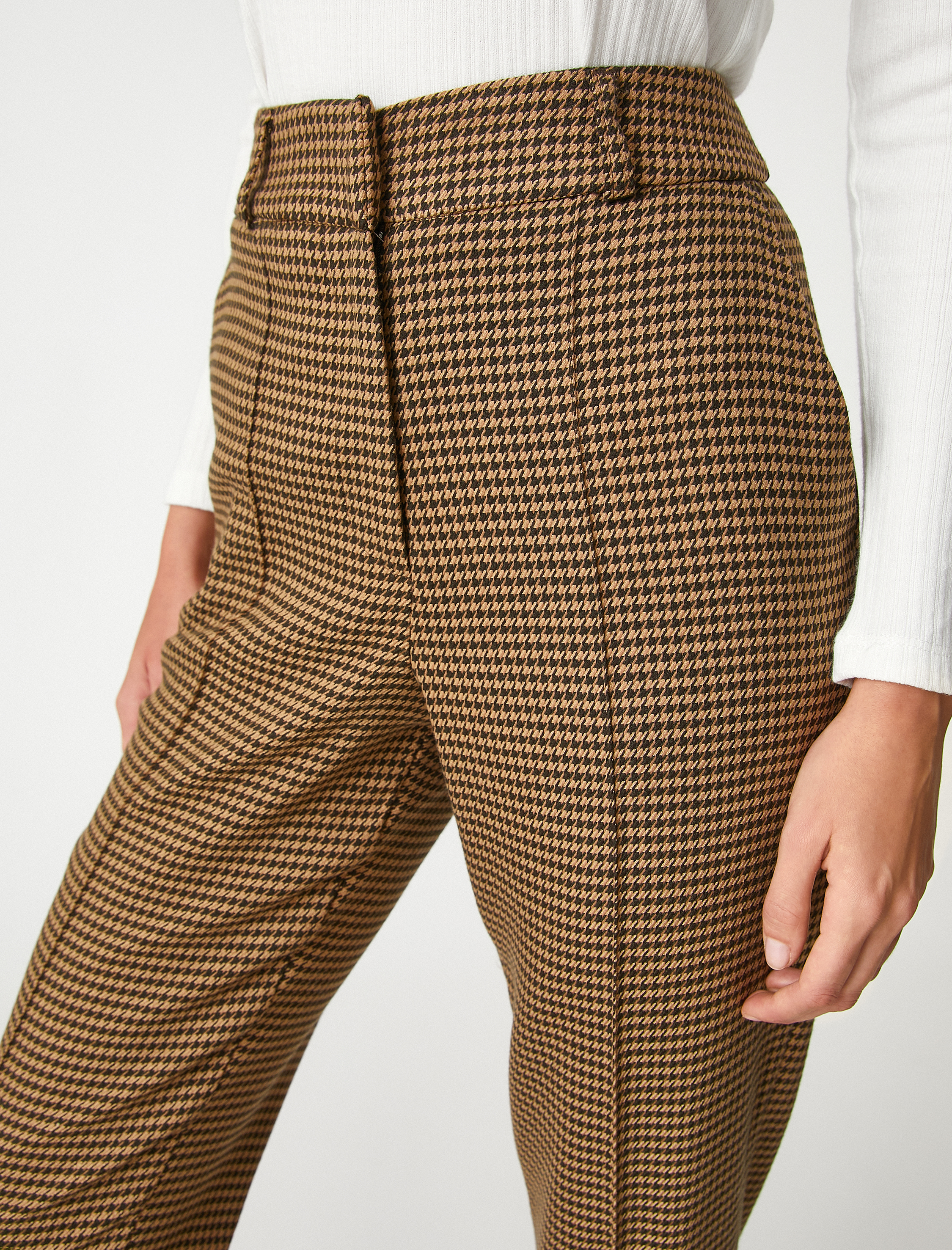   Kazayağı Desenli Havuç Pantolon Nervürlü Cepli