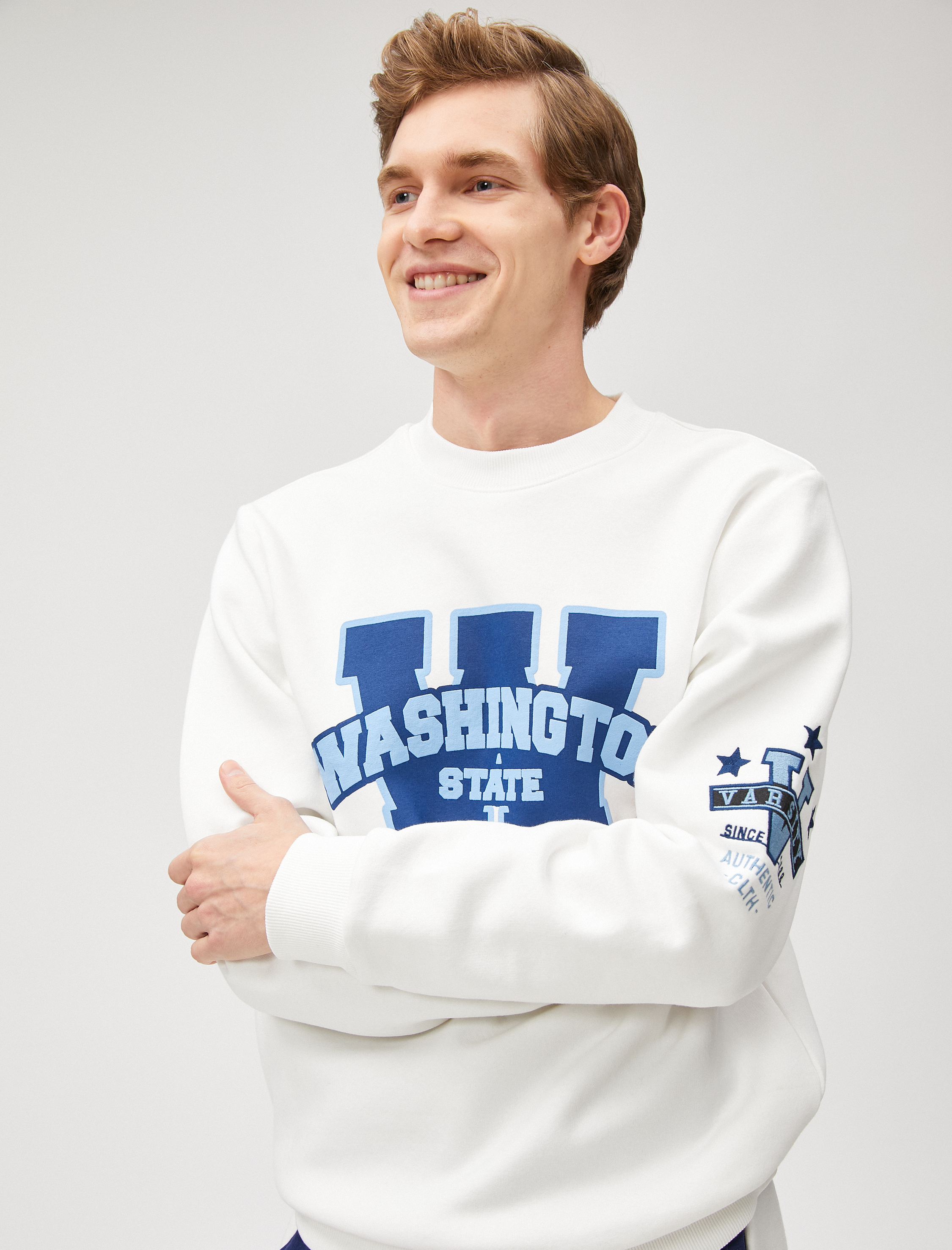 Kolej Sweatshirt Bisiklet Yaka Uzun Kollu İşleme Detaylı Şardonlu