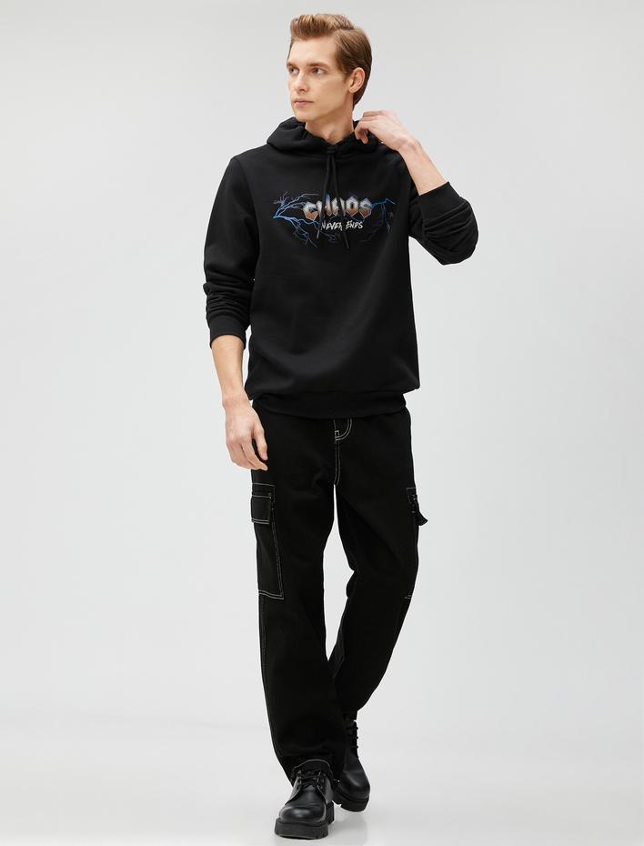  Kapşonlu Sweatshirt Kuru Kafa Baskılı Uzun Kollu