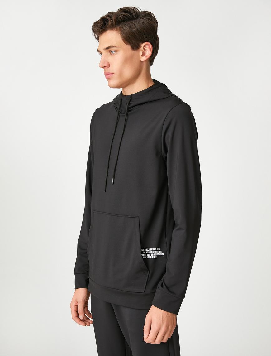   Kapşonlu Spor Sweatshirt Yığma Yaka Cep Detaylı Slogan Baskılı