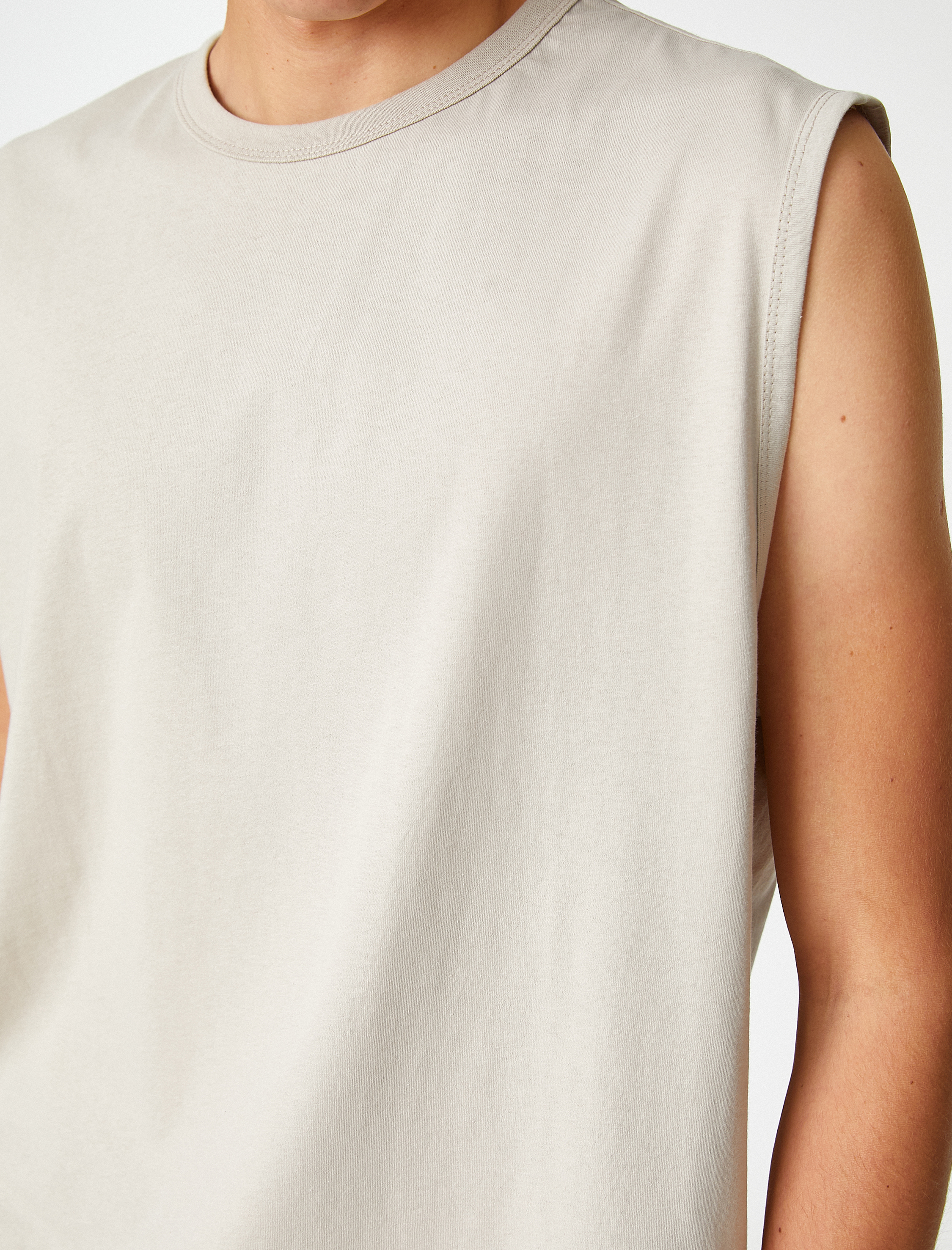   Basic Kolsuz Tişört Bisiklet Yaka Kolsuz Pamuklu