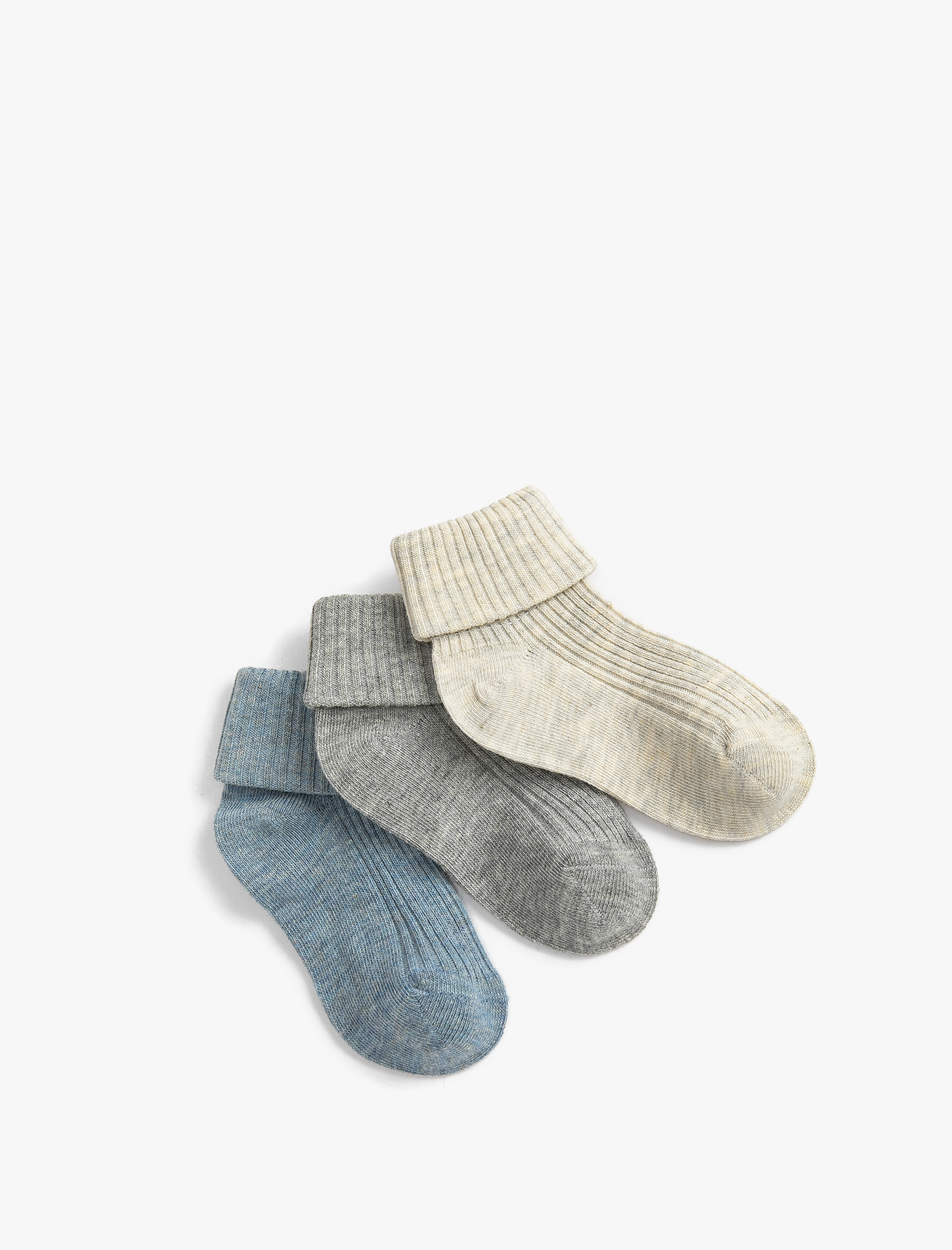 Koton 3’lü Çok Renkli Pamuk Karışımlı Çorap Seti. 1