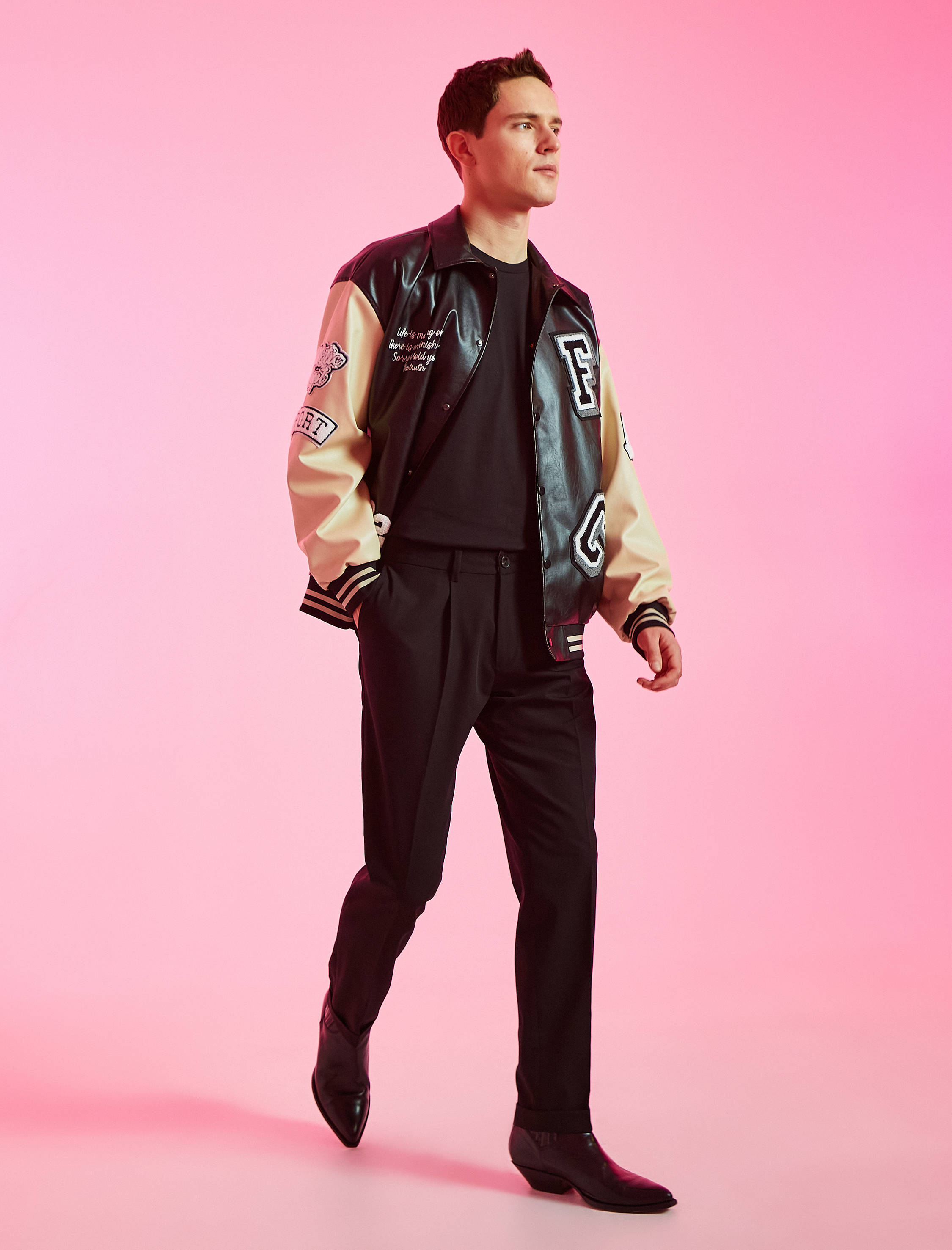   Pileli Pantolon Düğme Detaylı Cepli