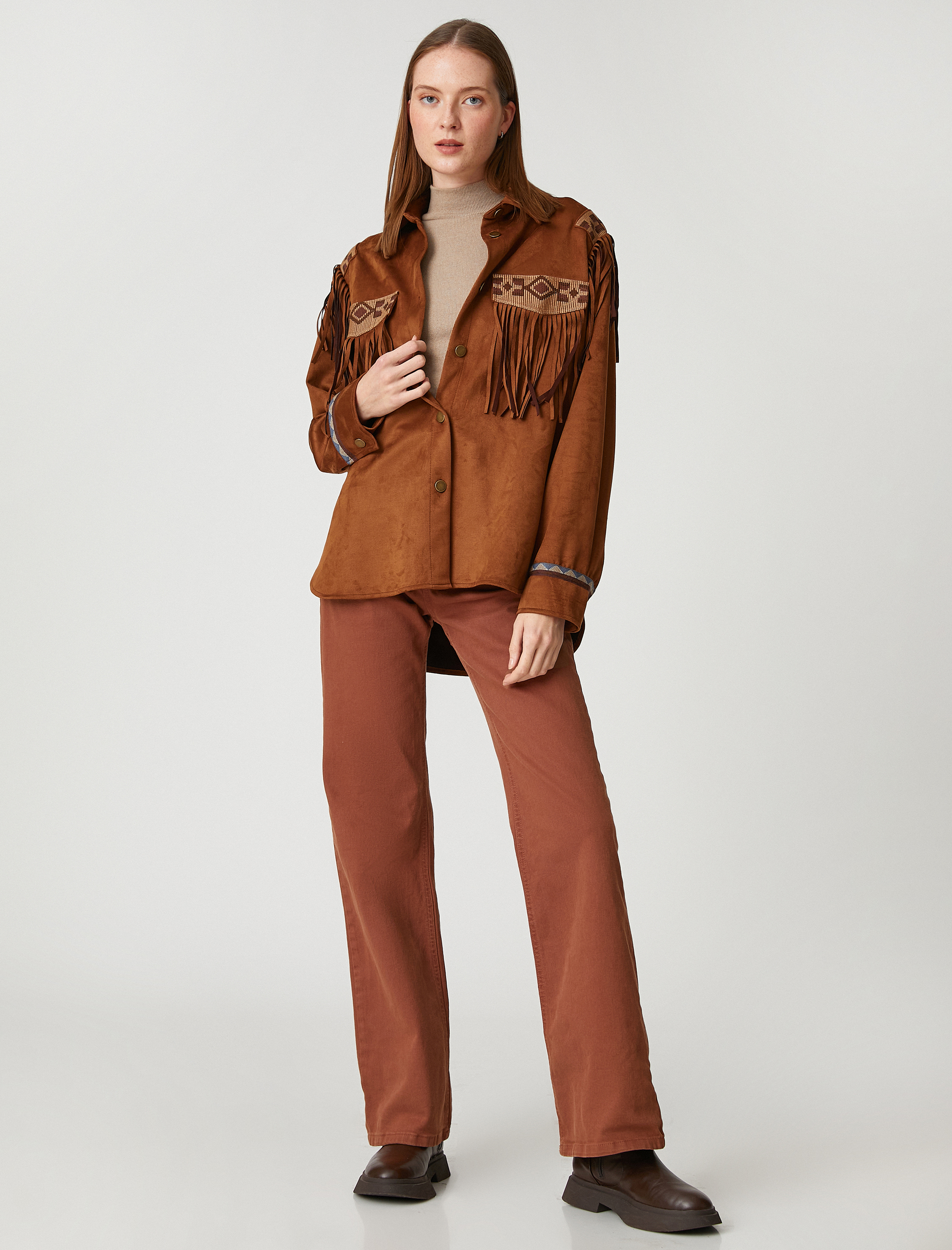   Etnik Detaylı Süet Görünümlü Shacket