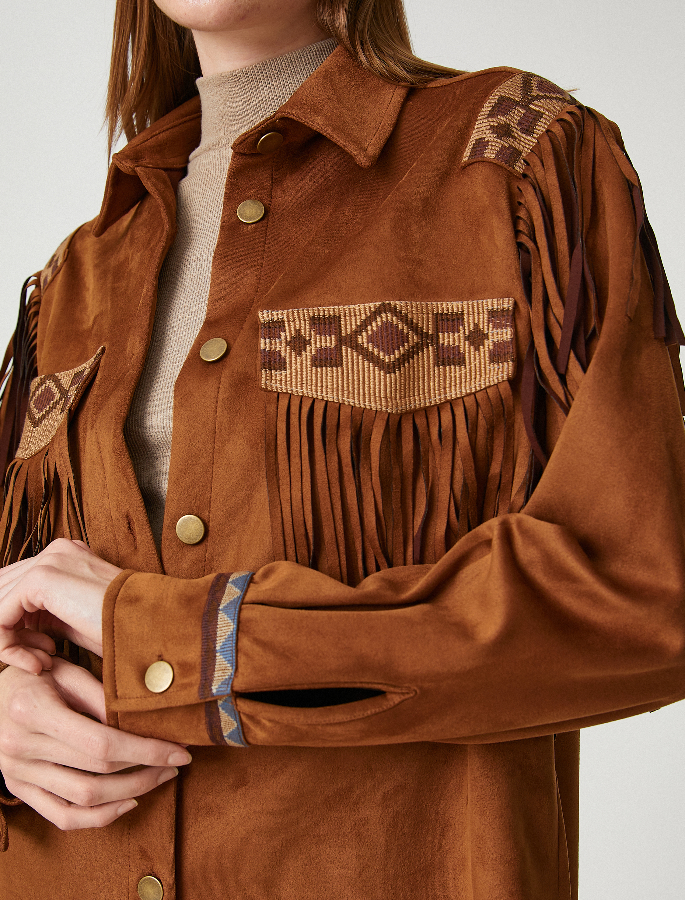   Etnik Detaylı Süet Görünümlü Shacket