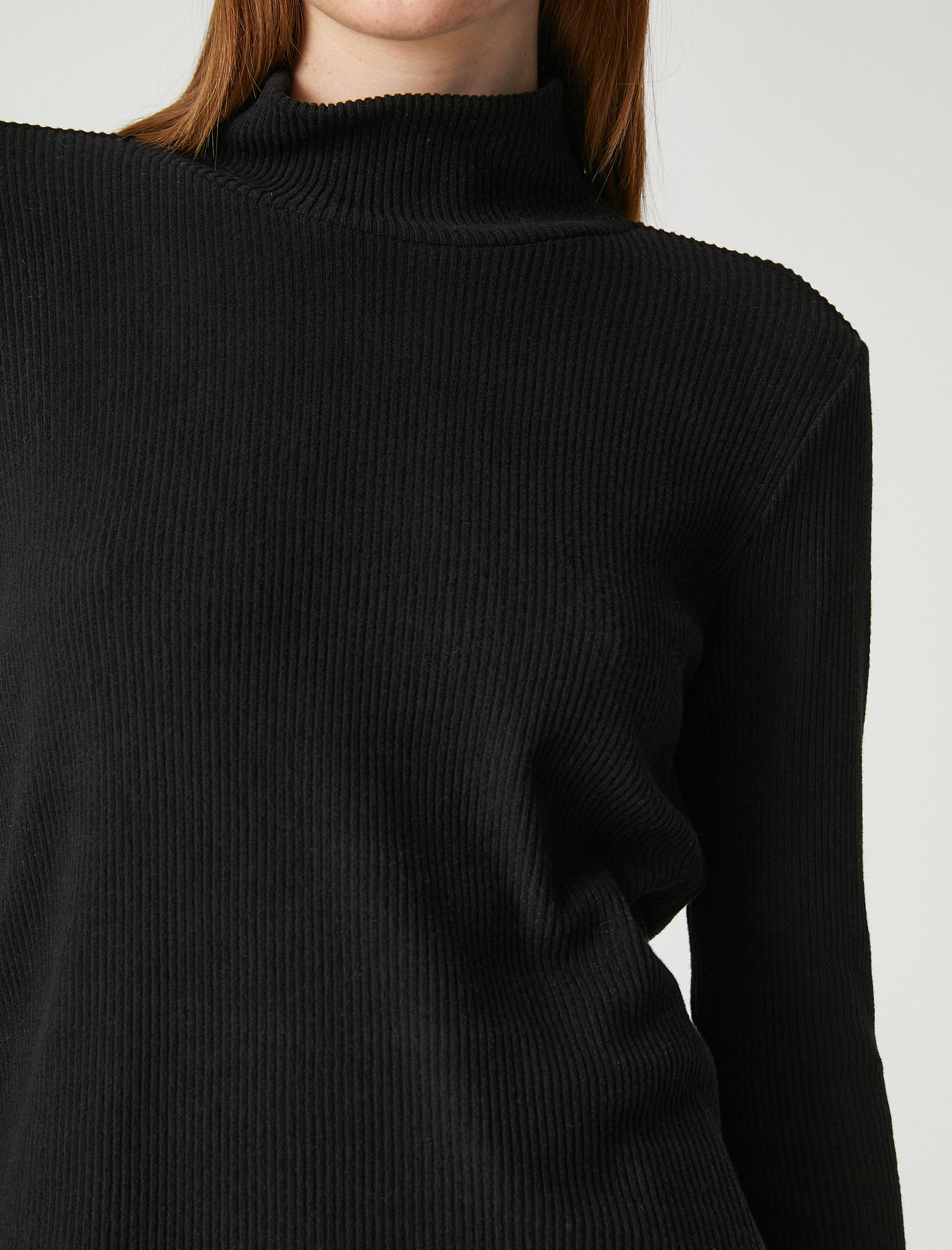   Yarım Balıkçı Yaka Ribanalı Tişört