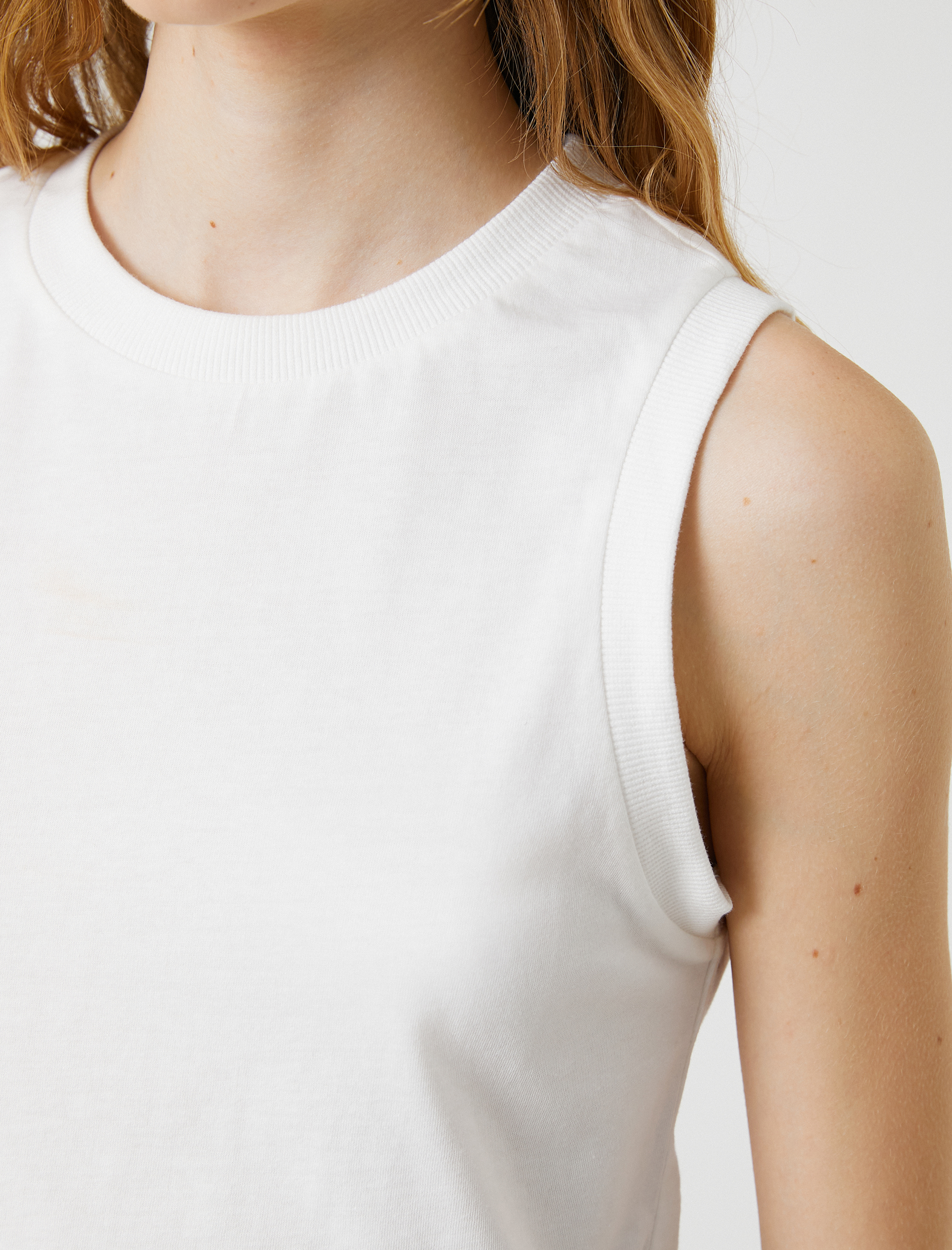   Crop Atlet Pamuklu Bisiklet Yaka Kolsuz