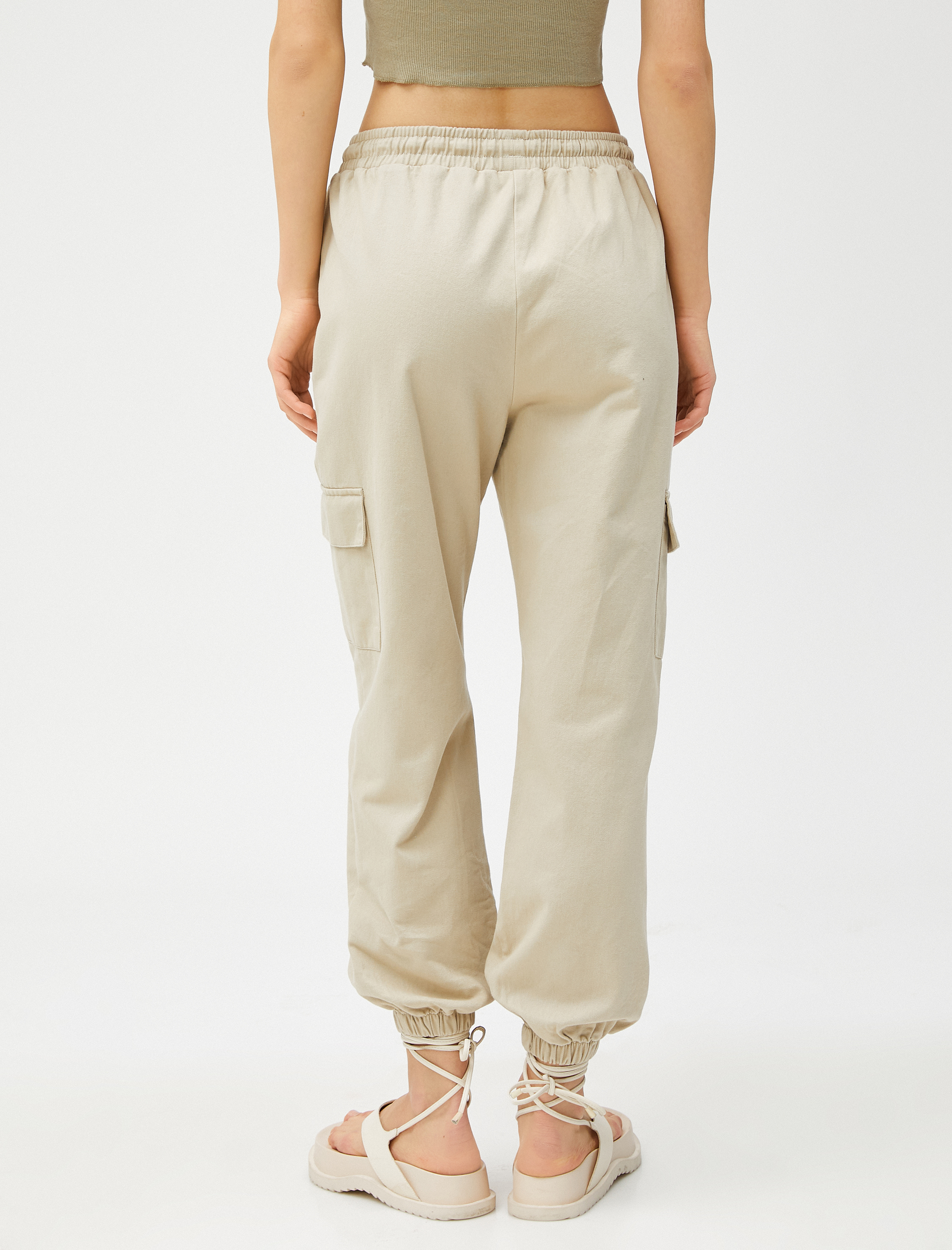   Kargo Pantolon Beli Bağcıklı Yanları Cep Detaylı