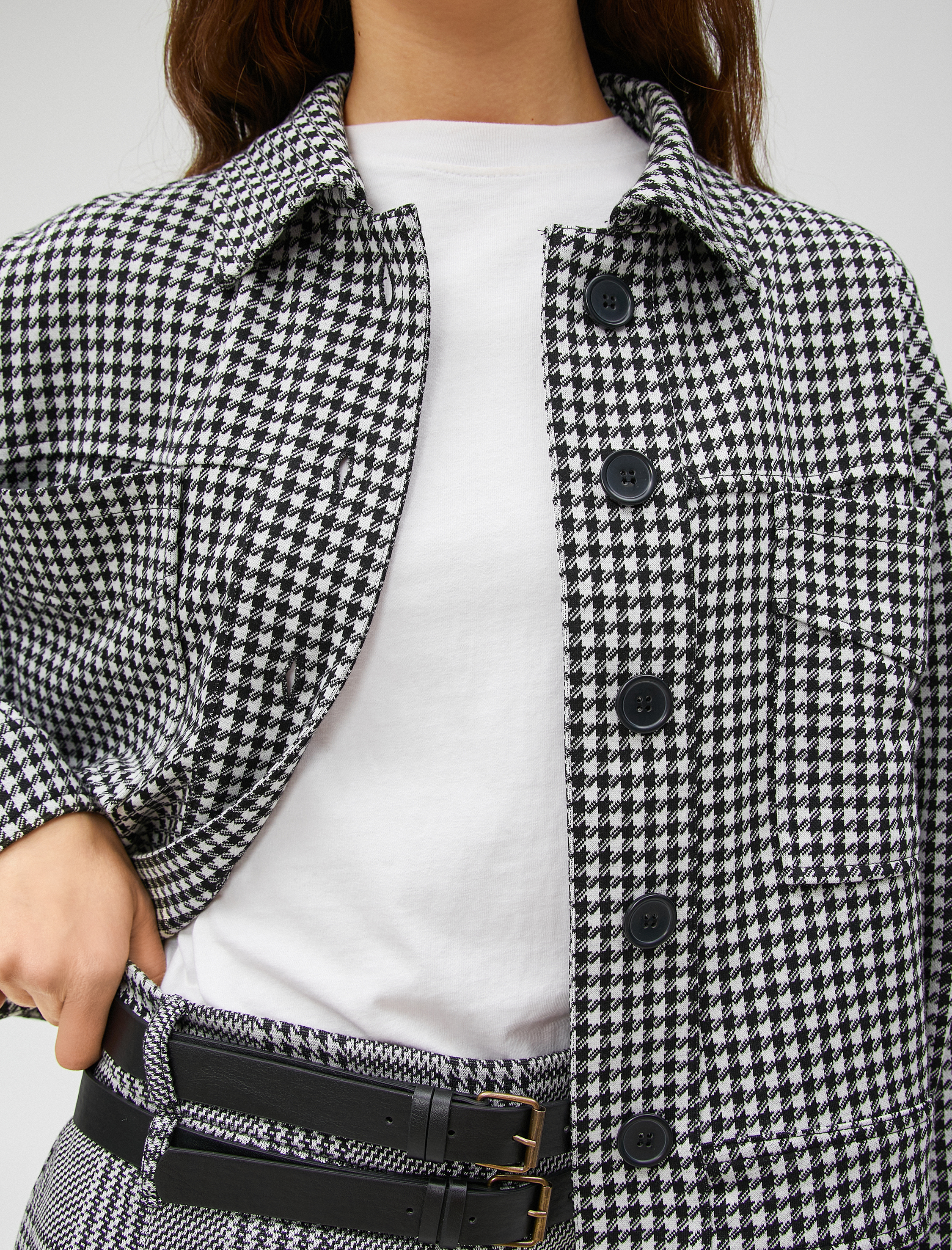 Koton Kazayağı Desenli Ceket Cep Detaylı Düğmeli Gömlek Yaka. 5