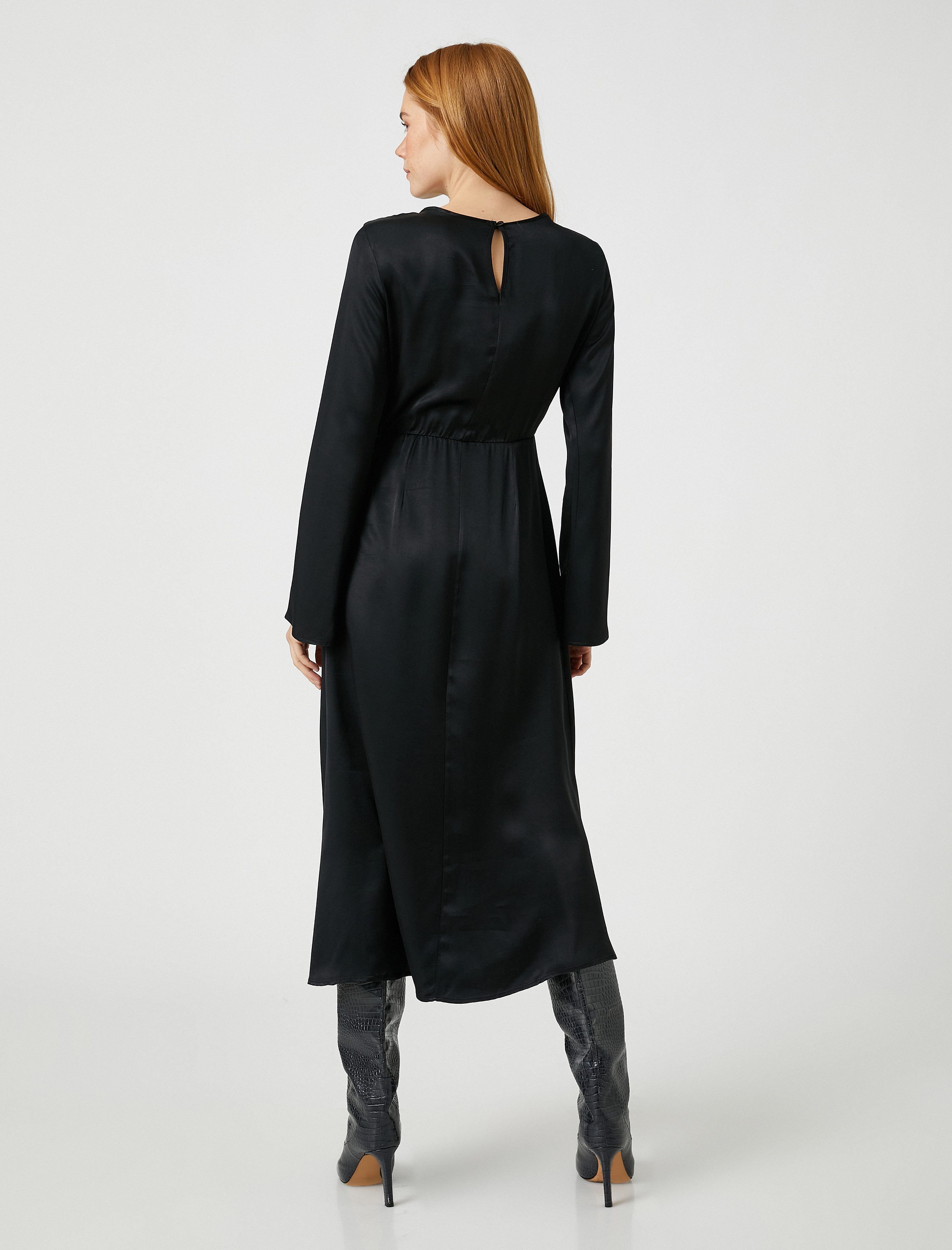   İpek Görünümlü Uzun Elbise Yuvarlak Yaka Uzun Kollu