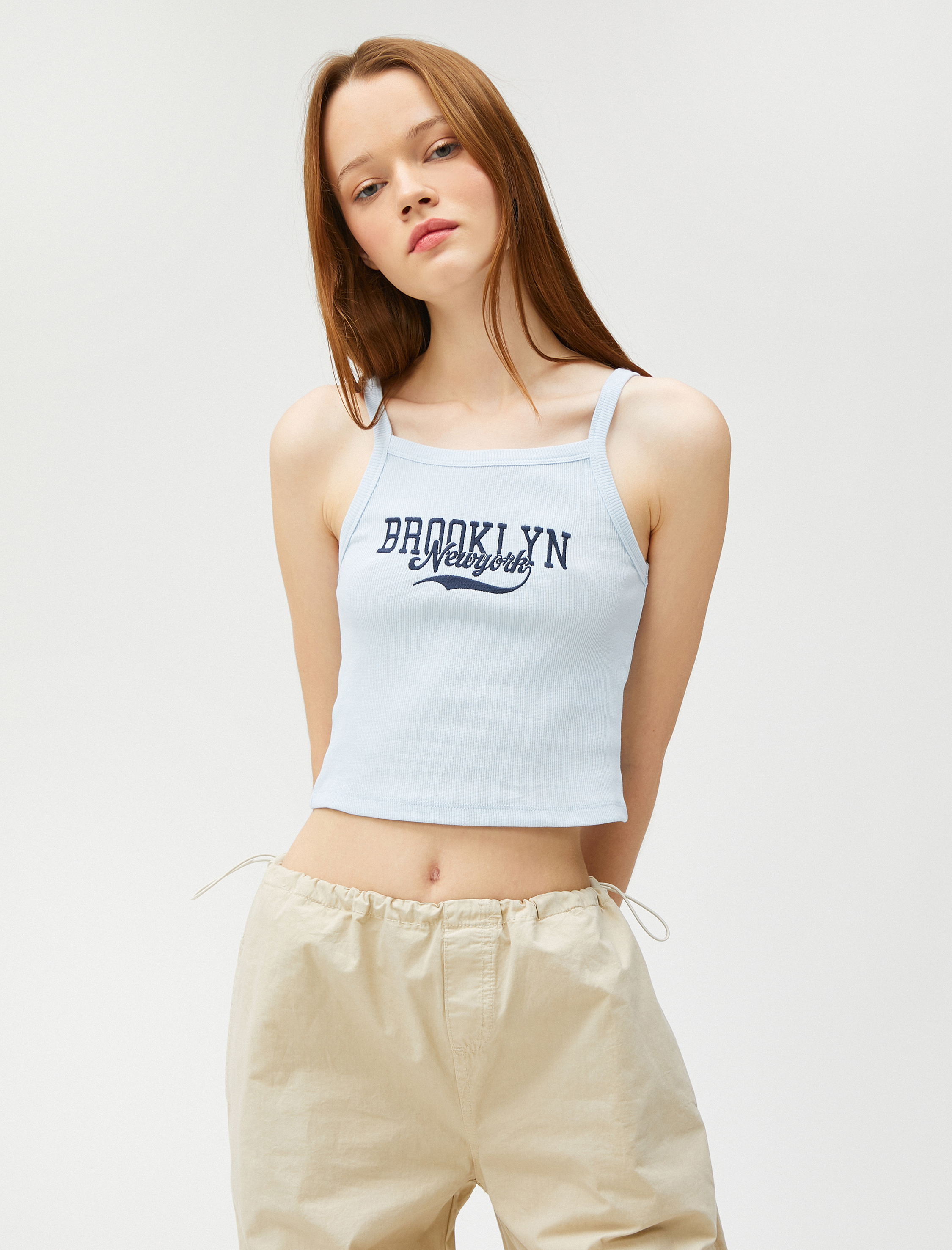   Crop Fitilli Atlet İnce Askılı Nakışlı Pamuklu