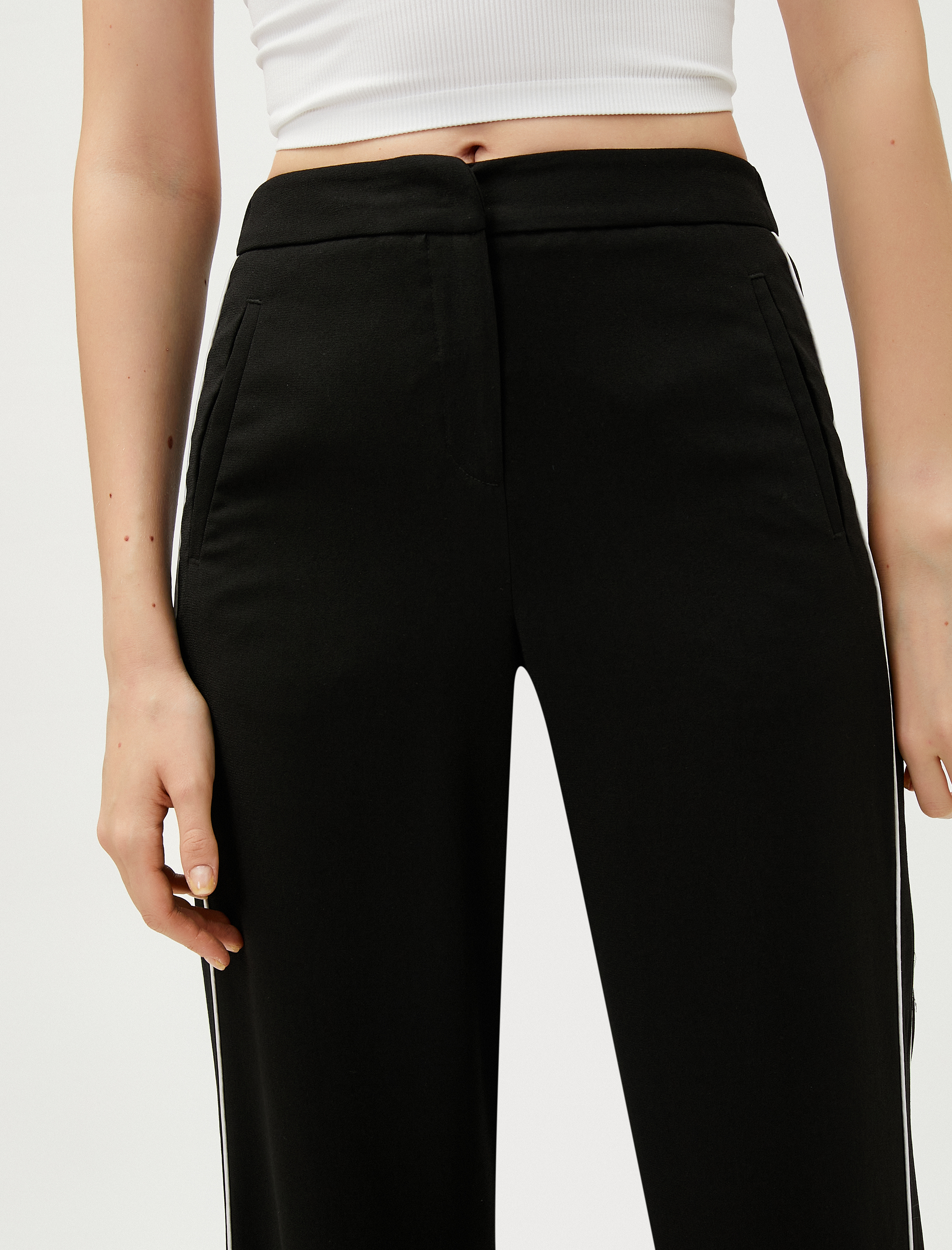   İspanyol Paça Pantolon Biye Detaylı