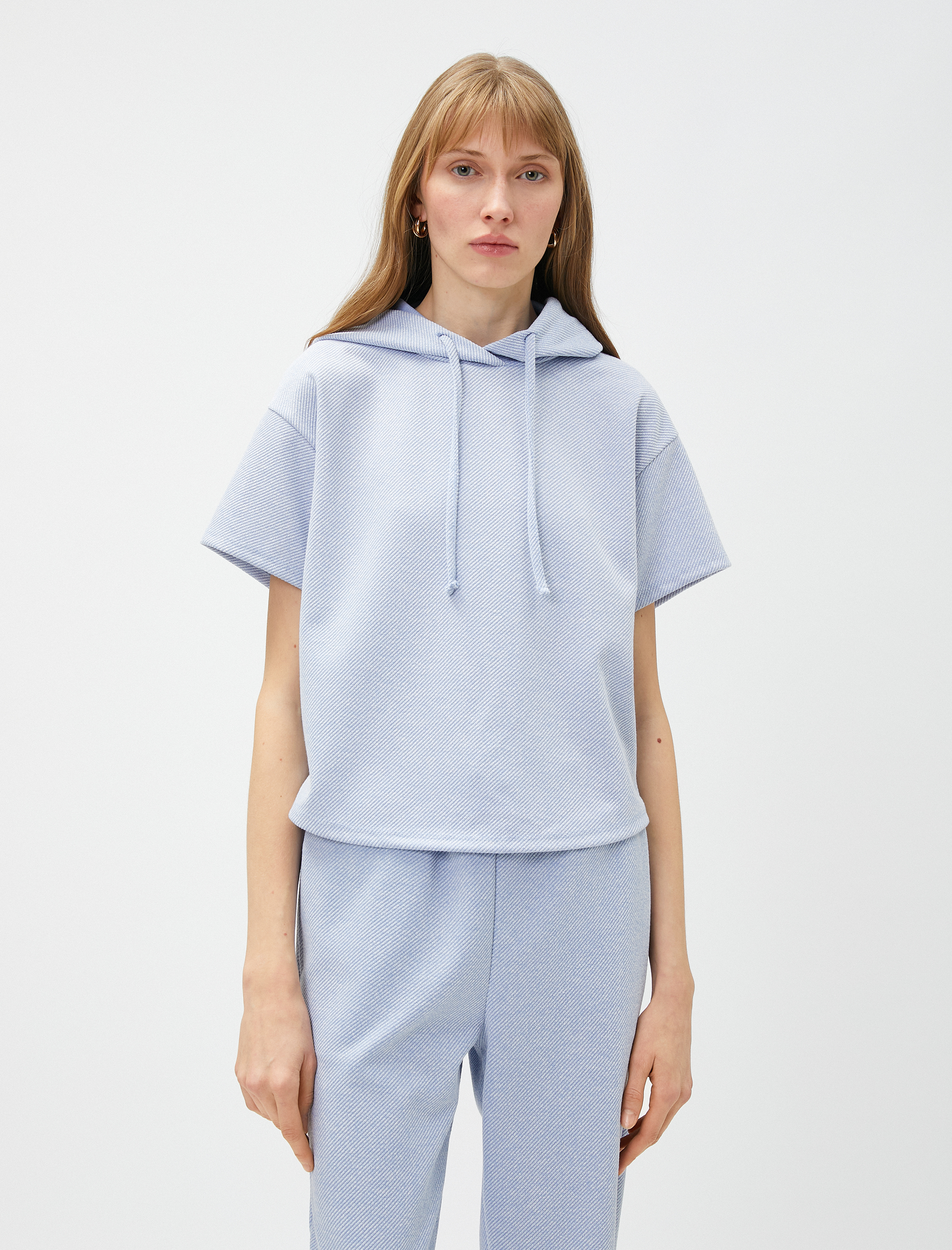   Kısa Kollu Sweatshirt Kapüşonlu