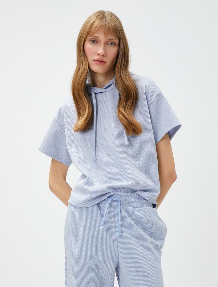  Kısa Kollu Sweatshirt Kapüşonlu