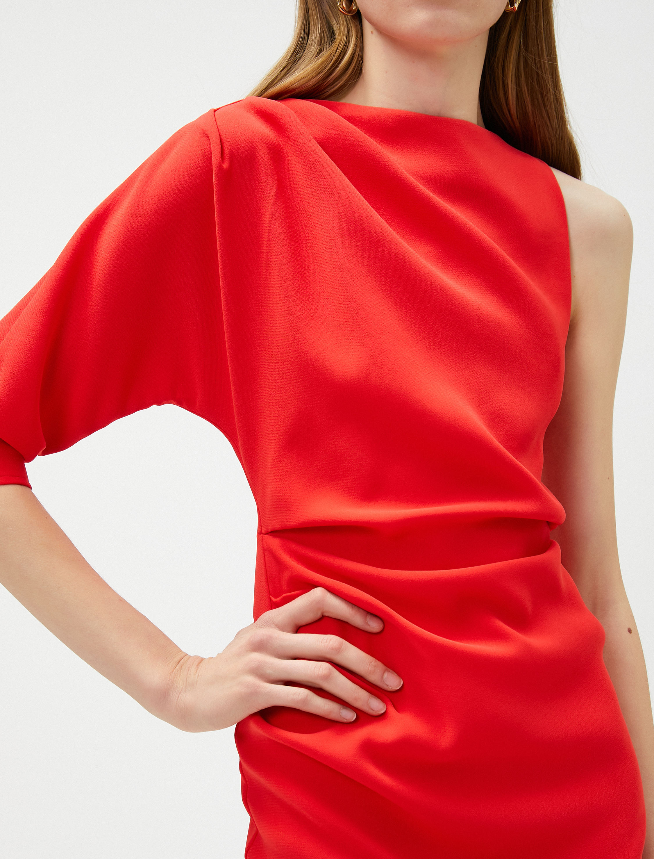 Koton Mini Parti Elbisesi Drapeli Kol Detaylı. 5