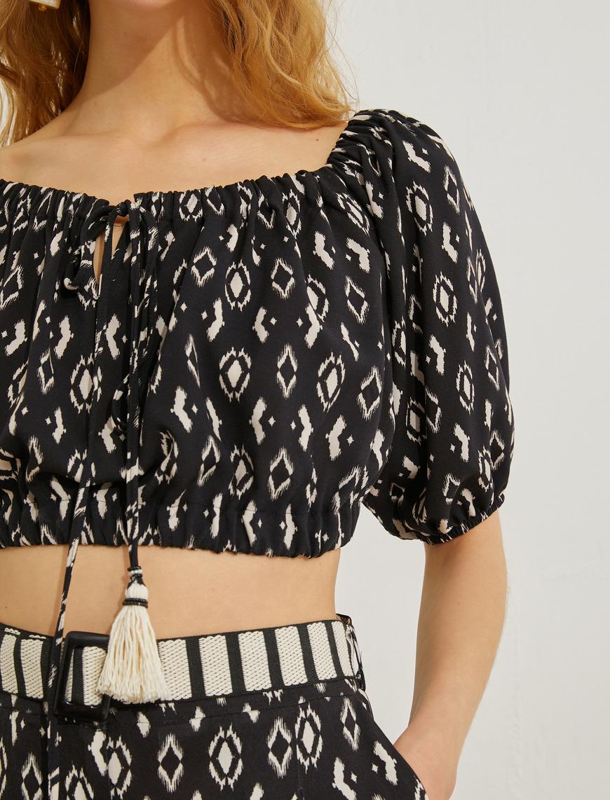   Crop Bluz Etnik Baskılı Lastik Detaylı