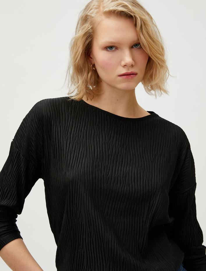  Uzun Kollu Tişört Kayık Yaka