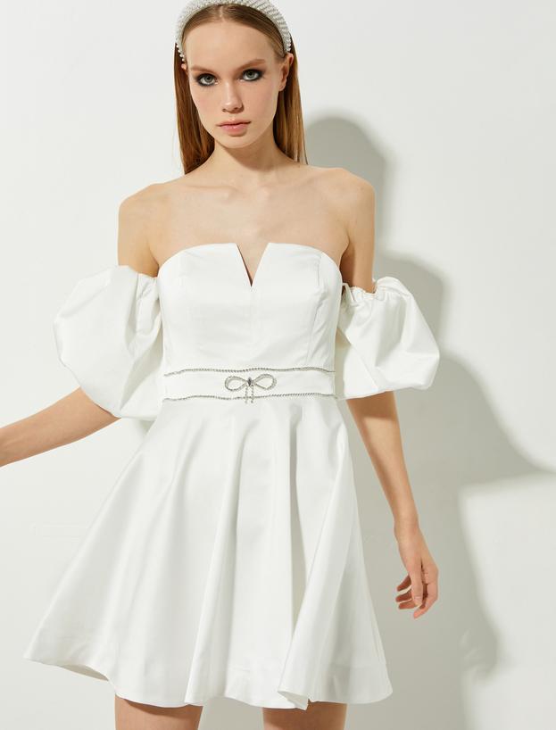   Bridal Mini Abiye Elbise Omzu Açık Taş Detaylı