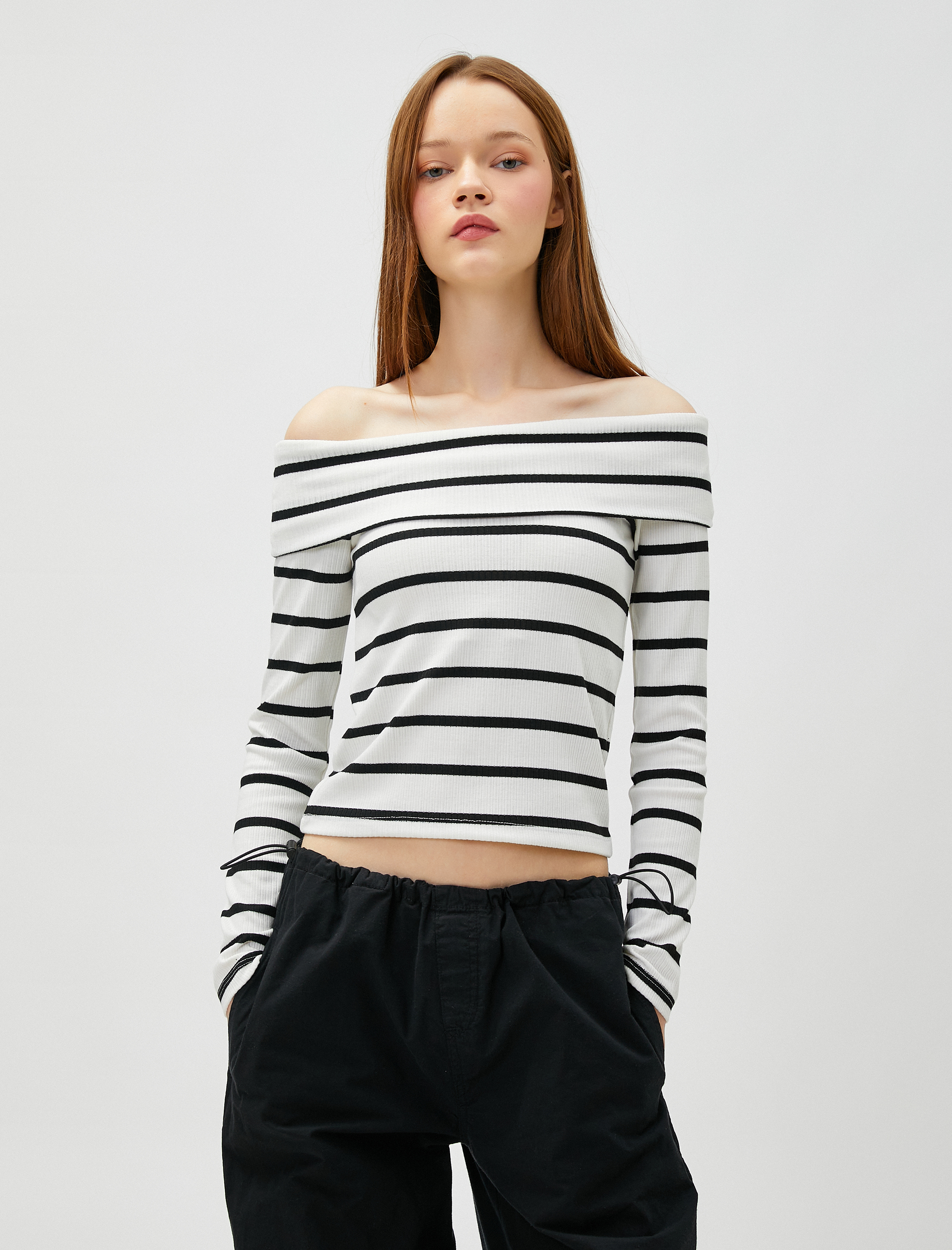   Uzun Kollu Tişört Kayık Yaka Viskon Karışımlı