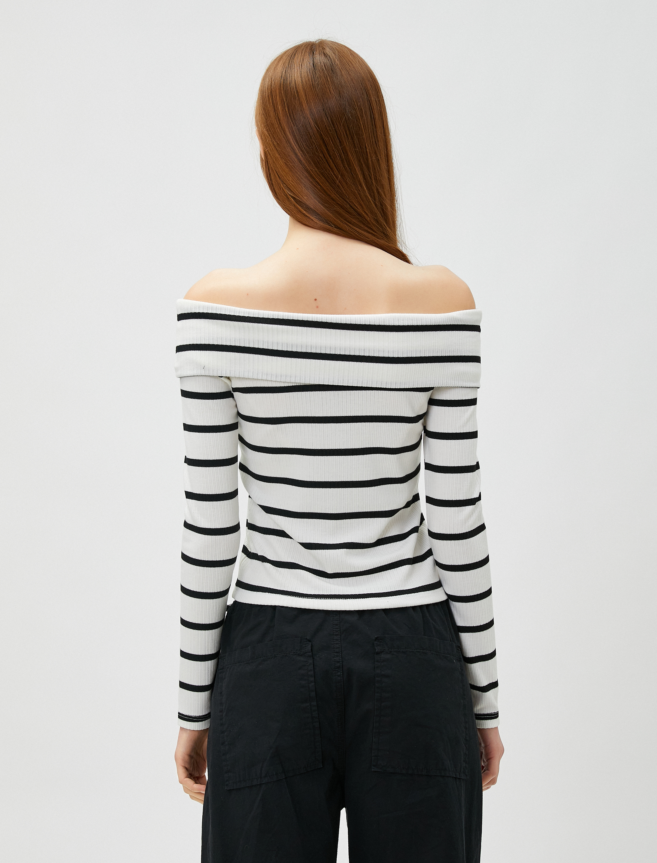   Uzun Kollu Tişört Kayık Yaka Viskon Karışımlı