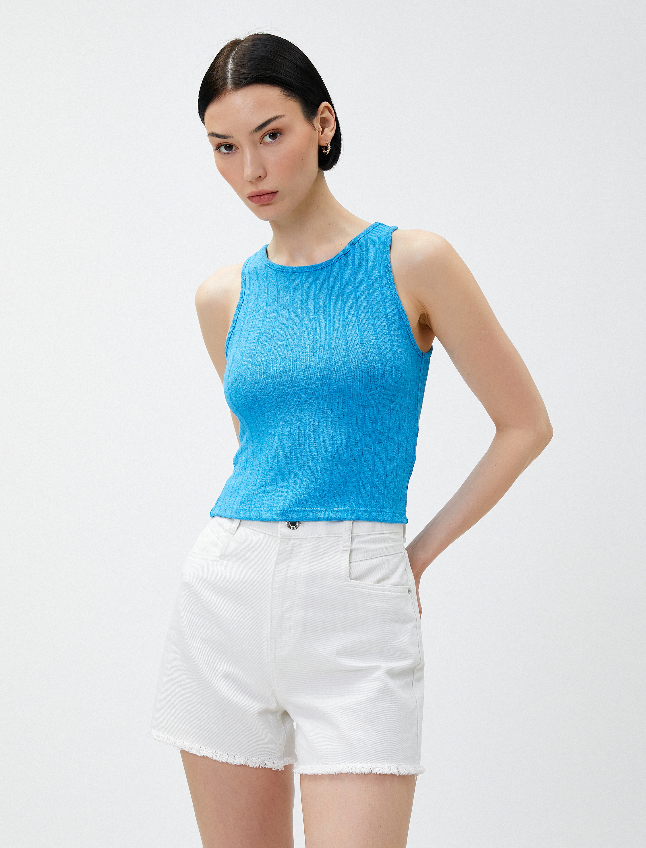 Crop Atlet Bisiklet Yaka Kolsuz