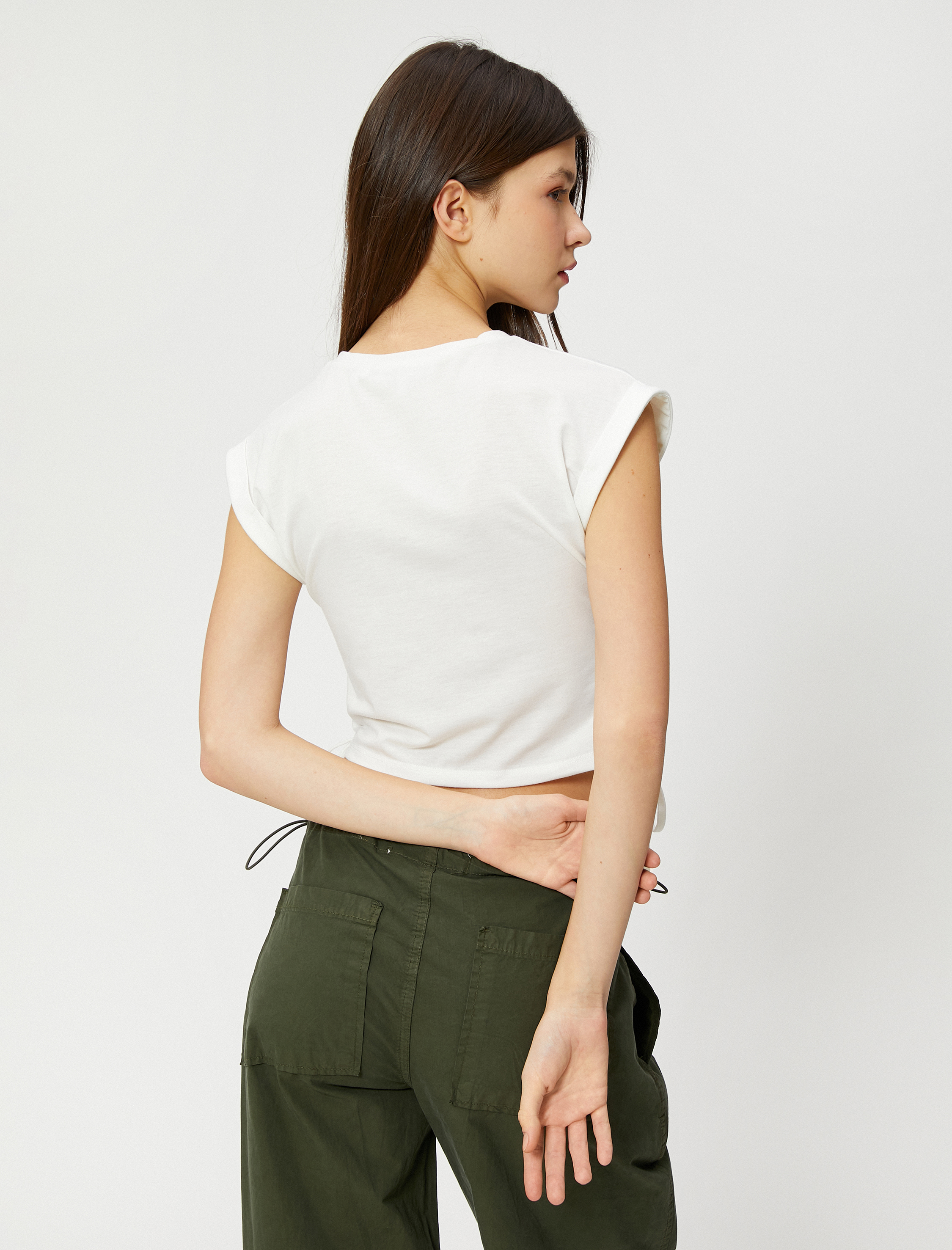   Crop Atlet Yanları Büzgü Detaylı Bisiklet Yaka