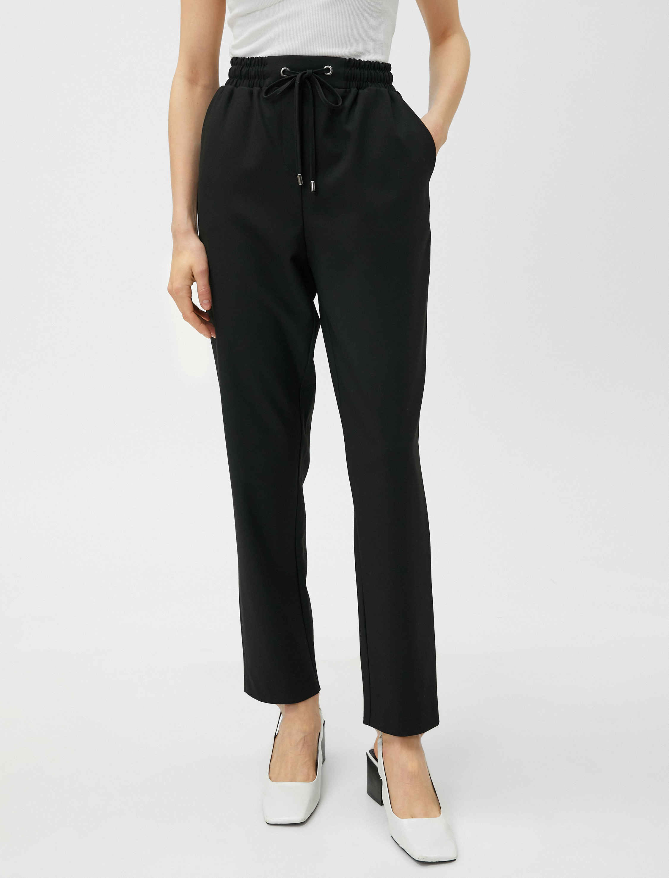   Kumaş Pantolon Beli Bağlamalı Cepli