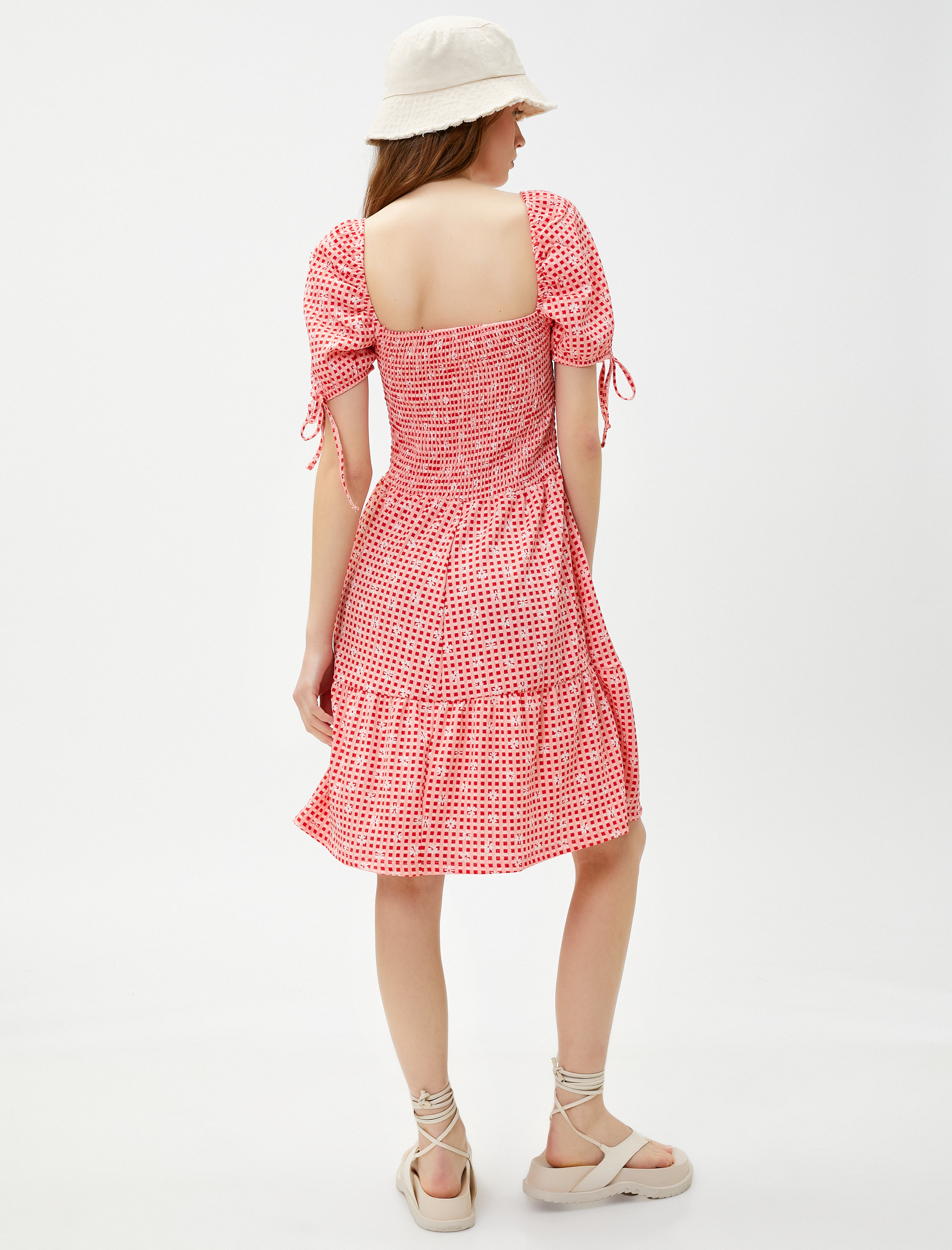   Mini Elbise Balon Kollu Kare Yaka Gipeli Bürümcük