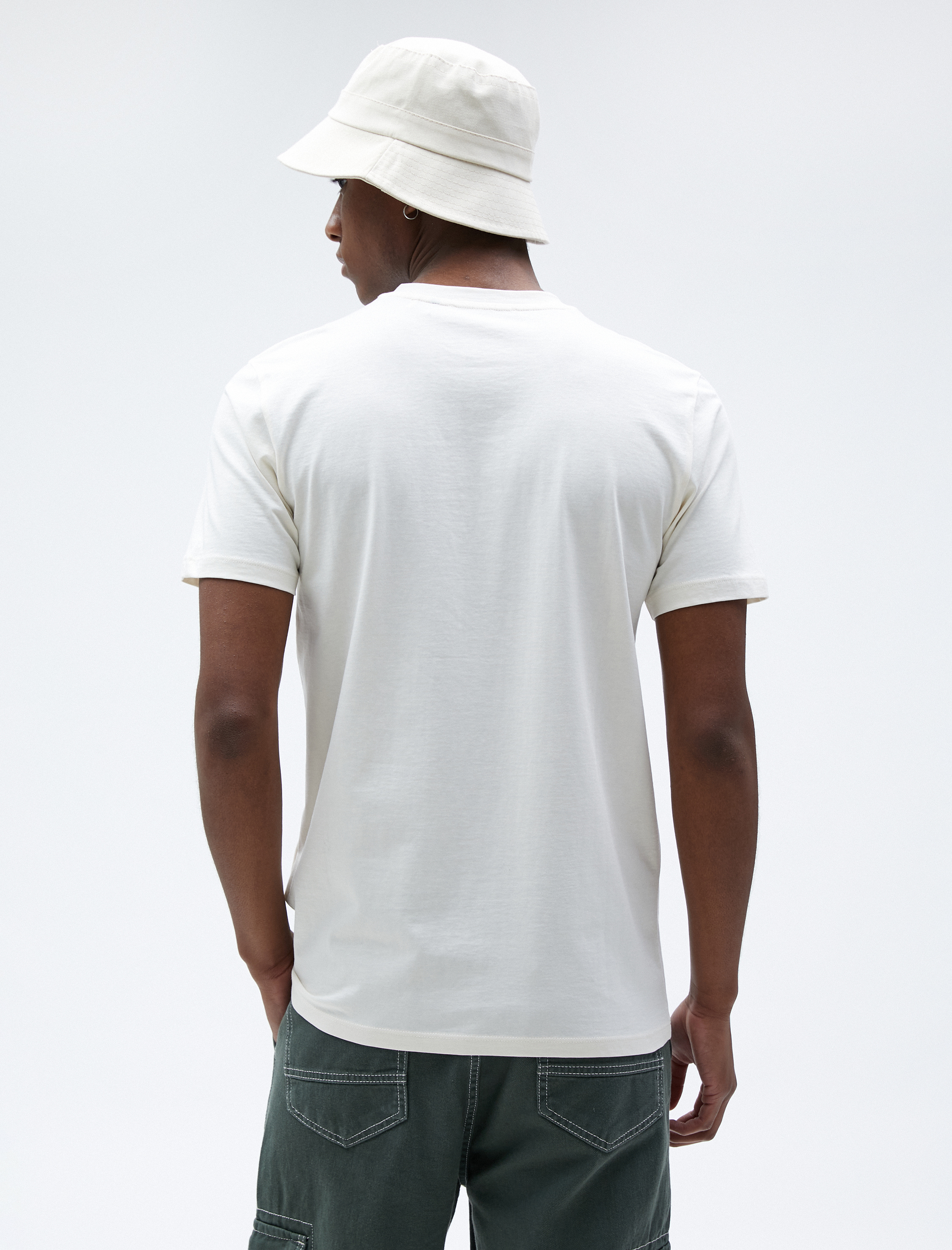   Basic Tişört Bisiklet Yaka Kısa Kollu Dar Kesim